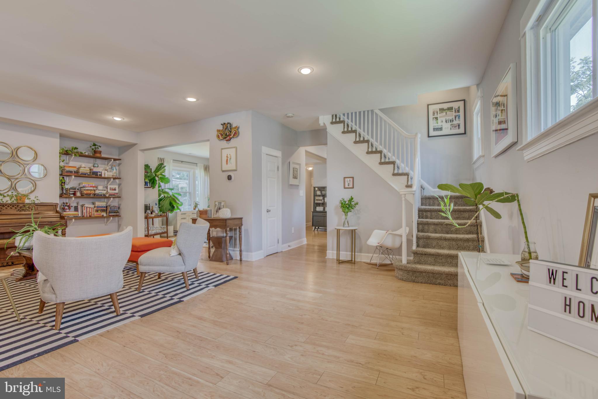 GLEN OAKS - Residential