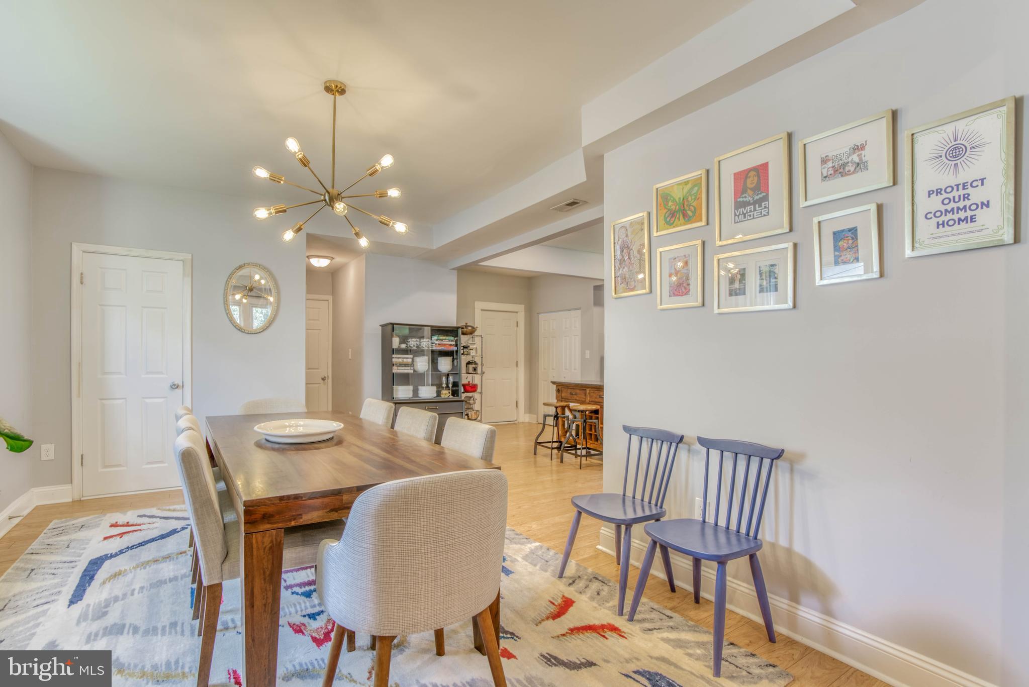 GLEN OAKS - Residential