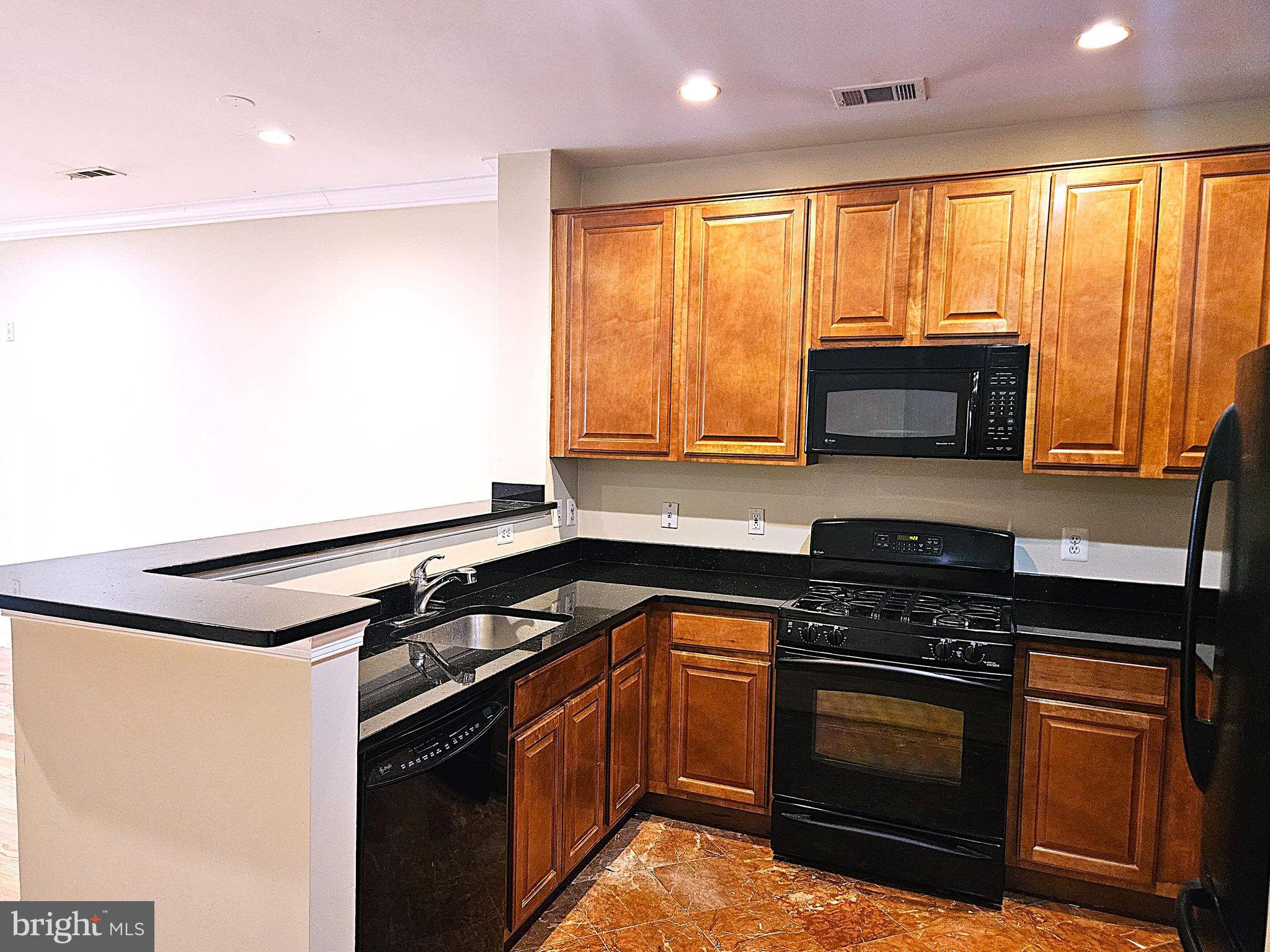 12000 MARKET STREET 283