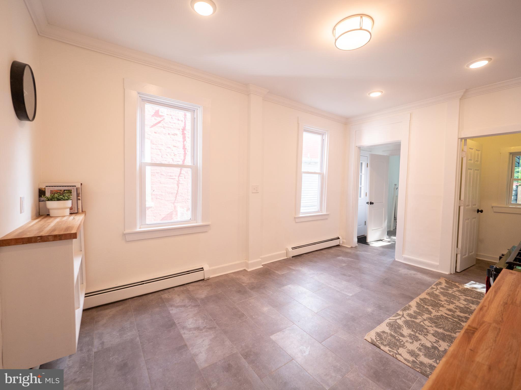 WEST END LANCASTER - Residential