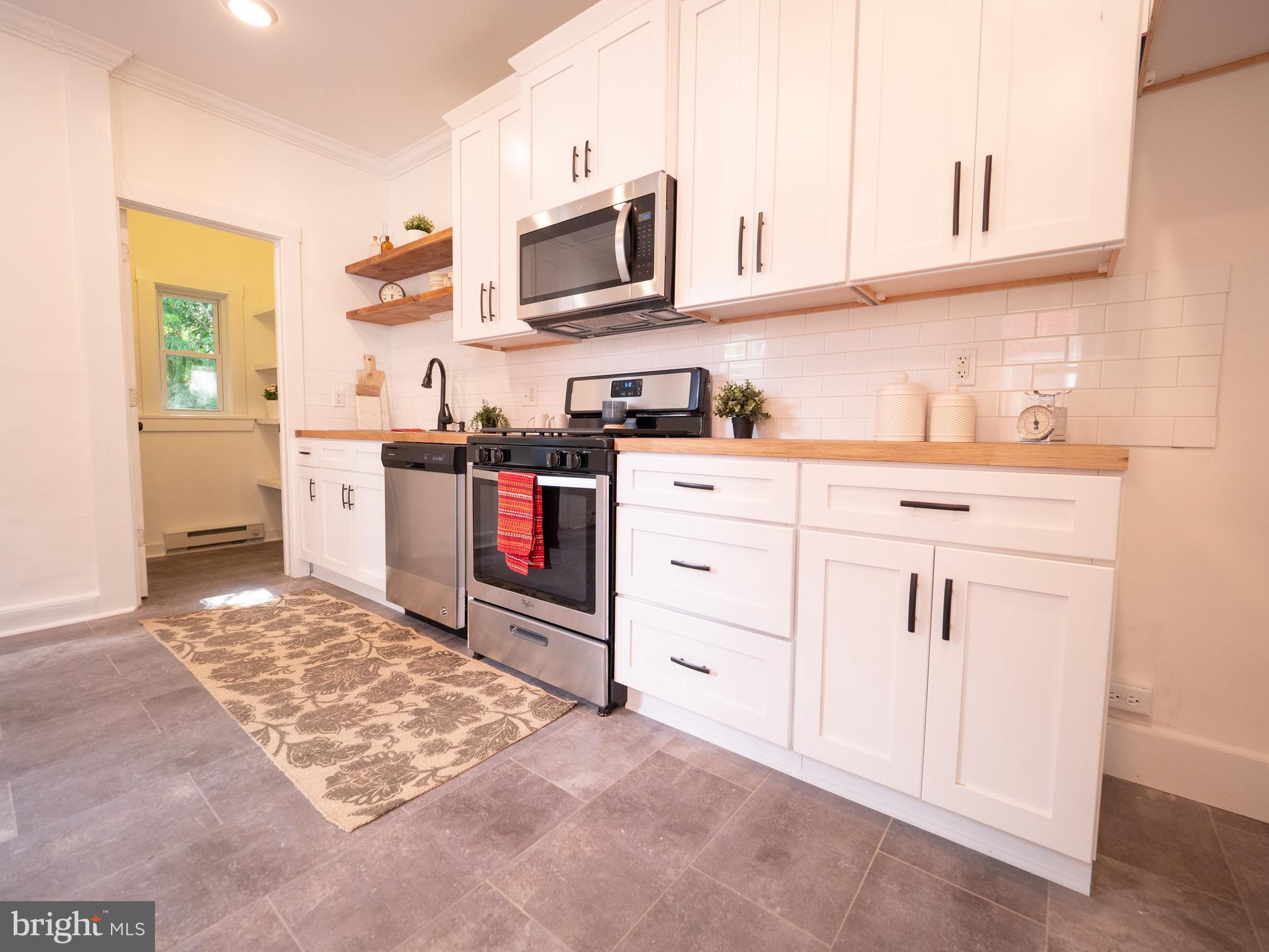WEST END LANCASTER - Residential