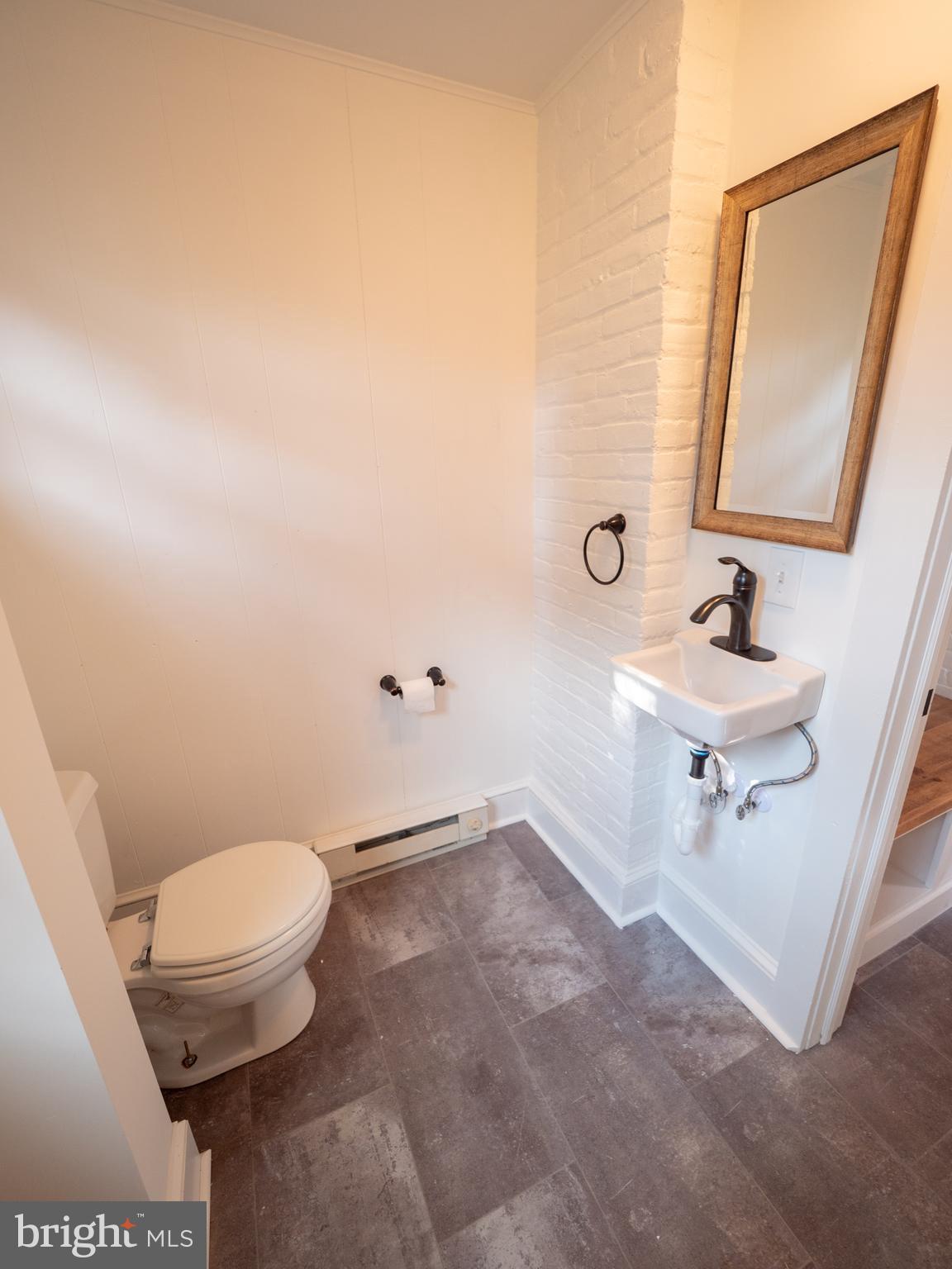 WEST END LANCASTER - Residential