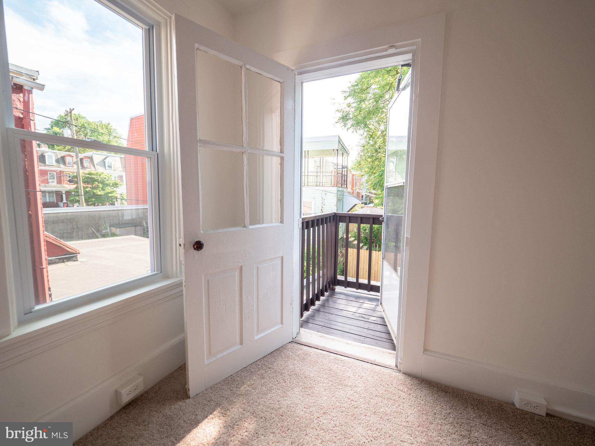 WEST END LANCASTER - Residential