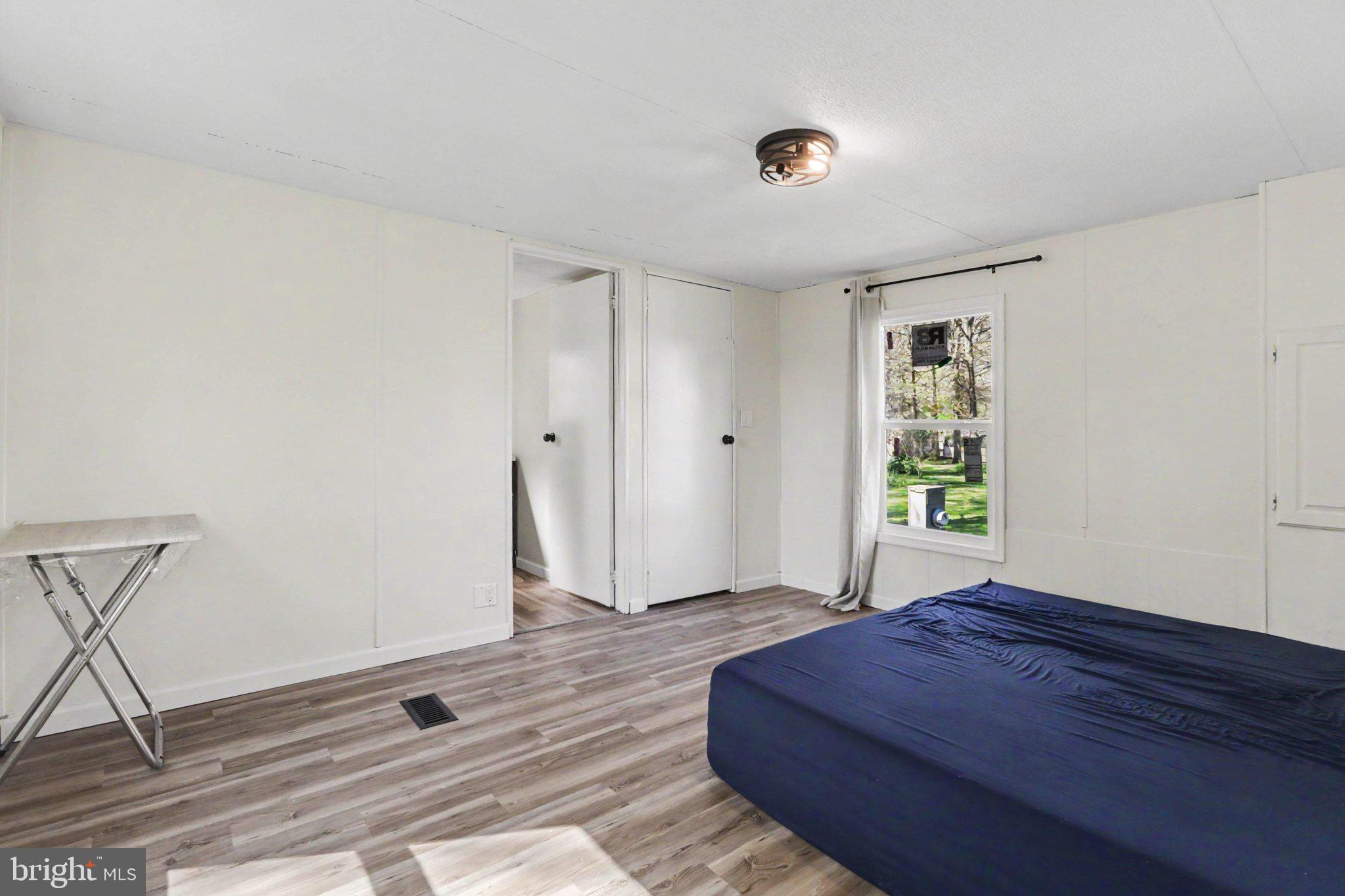 CONODOGUINET MOBILE ESTATES - Residential