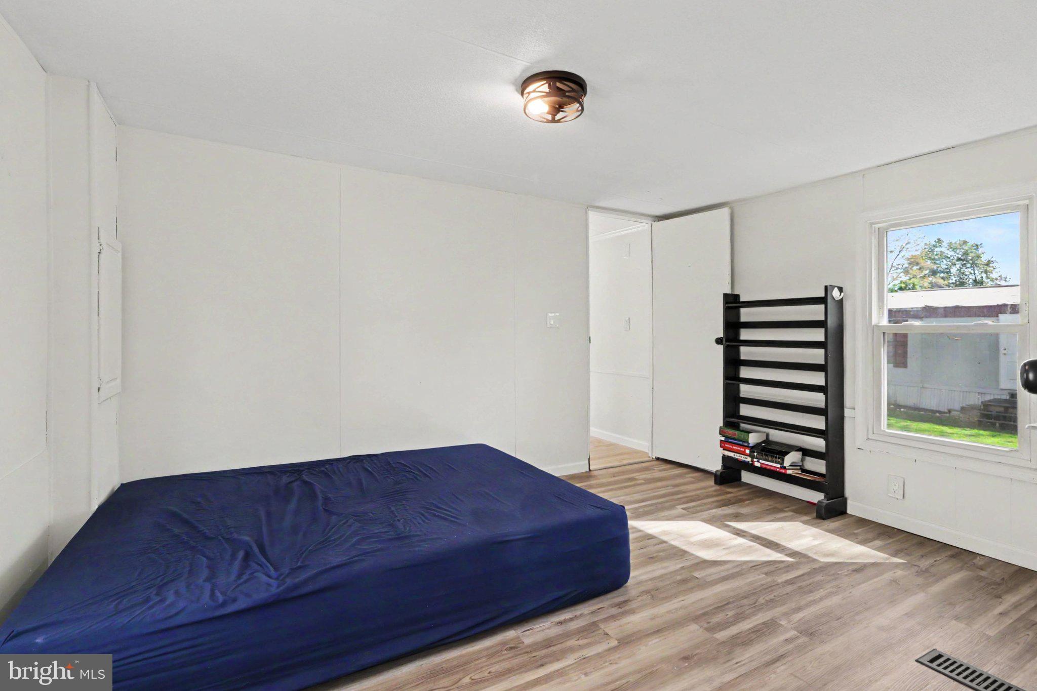 CONODOGUINET MOBILE ESTATES - Residential