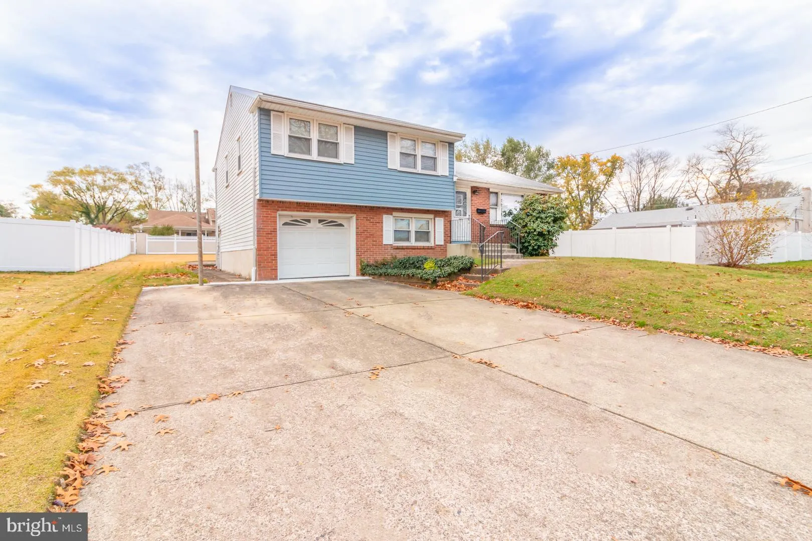 Cherry Hill, New Jersey 08002, United States, 4 Bedrooms Bedrooms, ,2 BathroomsBathrooms,Residential,Coming Soon,243741