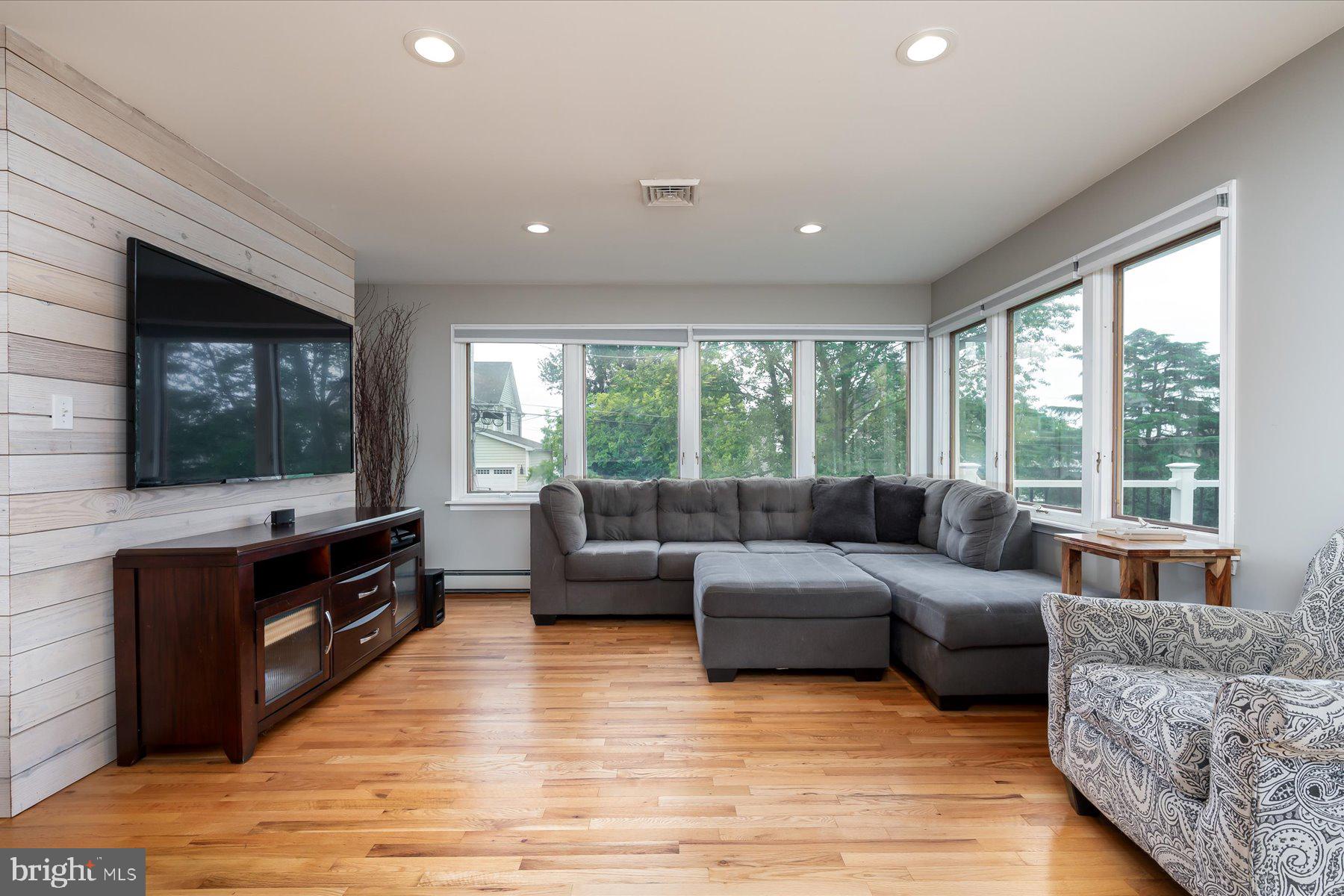 TURKEY POINT - Residential