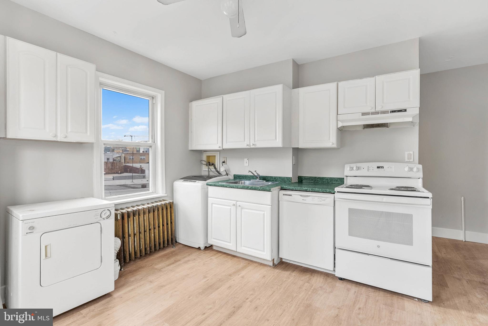 PHILADELPHIA (SOUTH) - Residential Lease