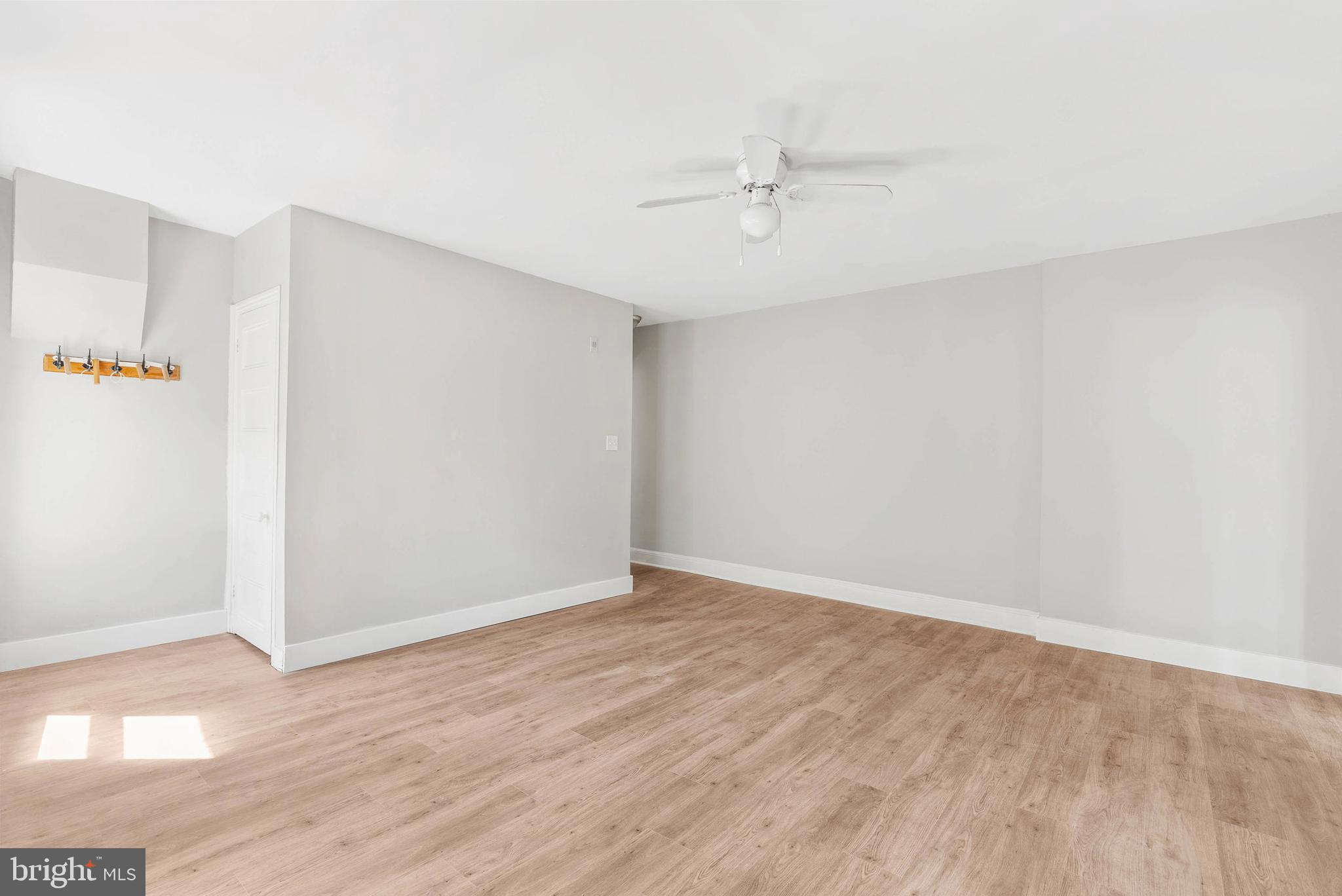 PHILADELPHIA (SOUTH) - Residential Lease