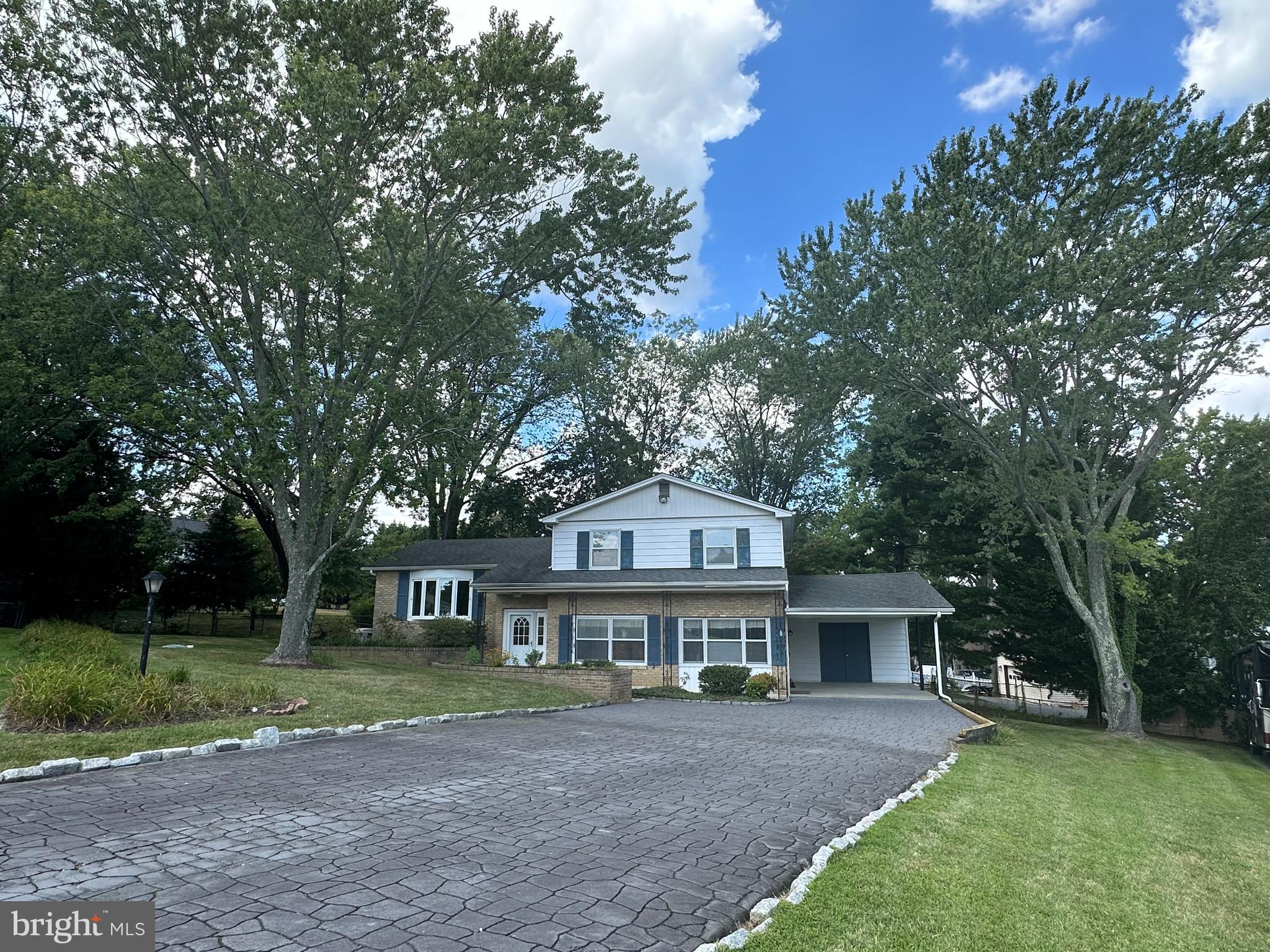 1272 STEELE RIDGE DRIVE