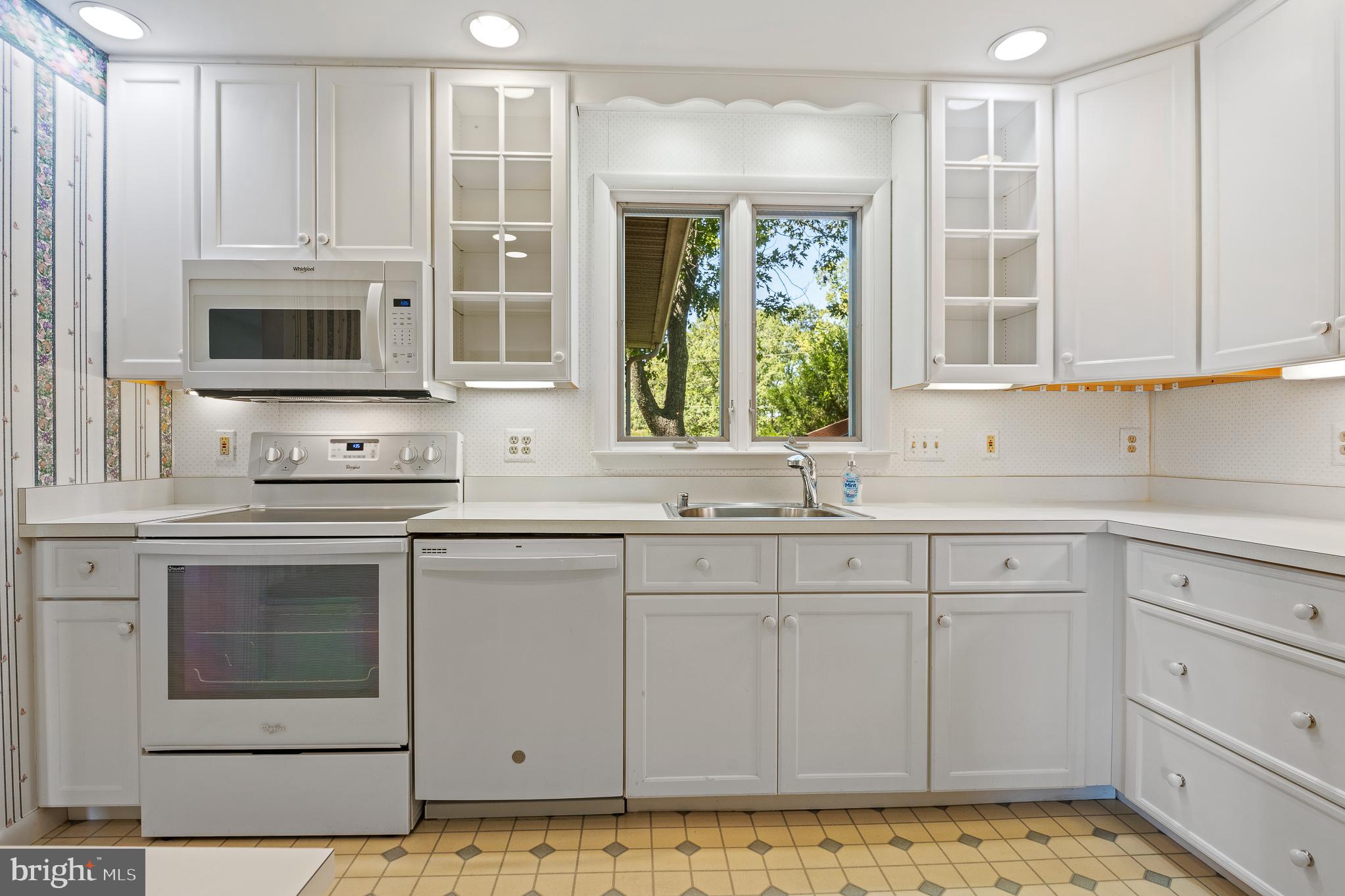 1272 STEELE RIDGE DRIVE