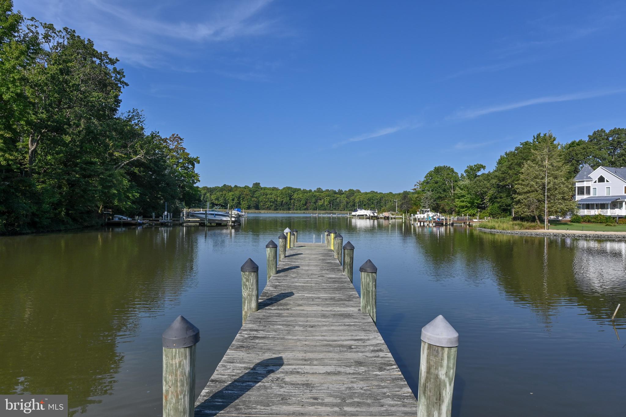 HOLLY HILL HARBOR - Residential