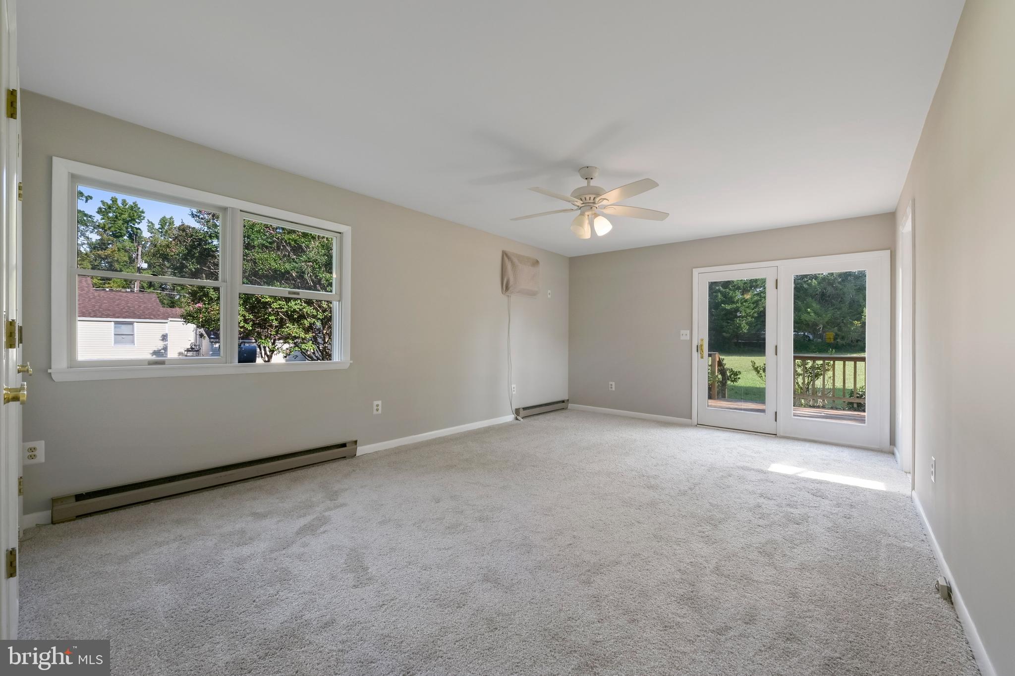 HOLLY HILL HARBOR - Residential