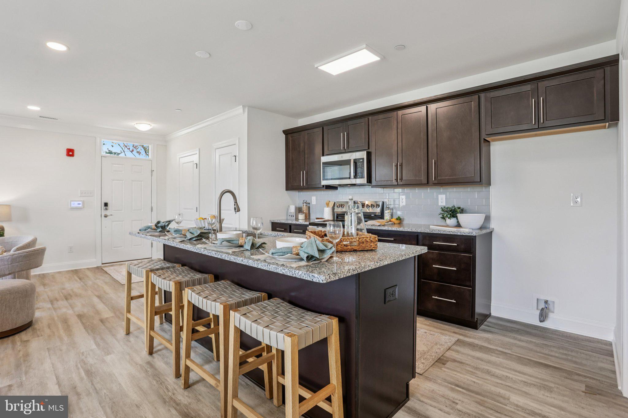 ARBOR PLACE - Residential