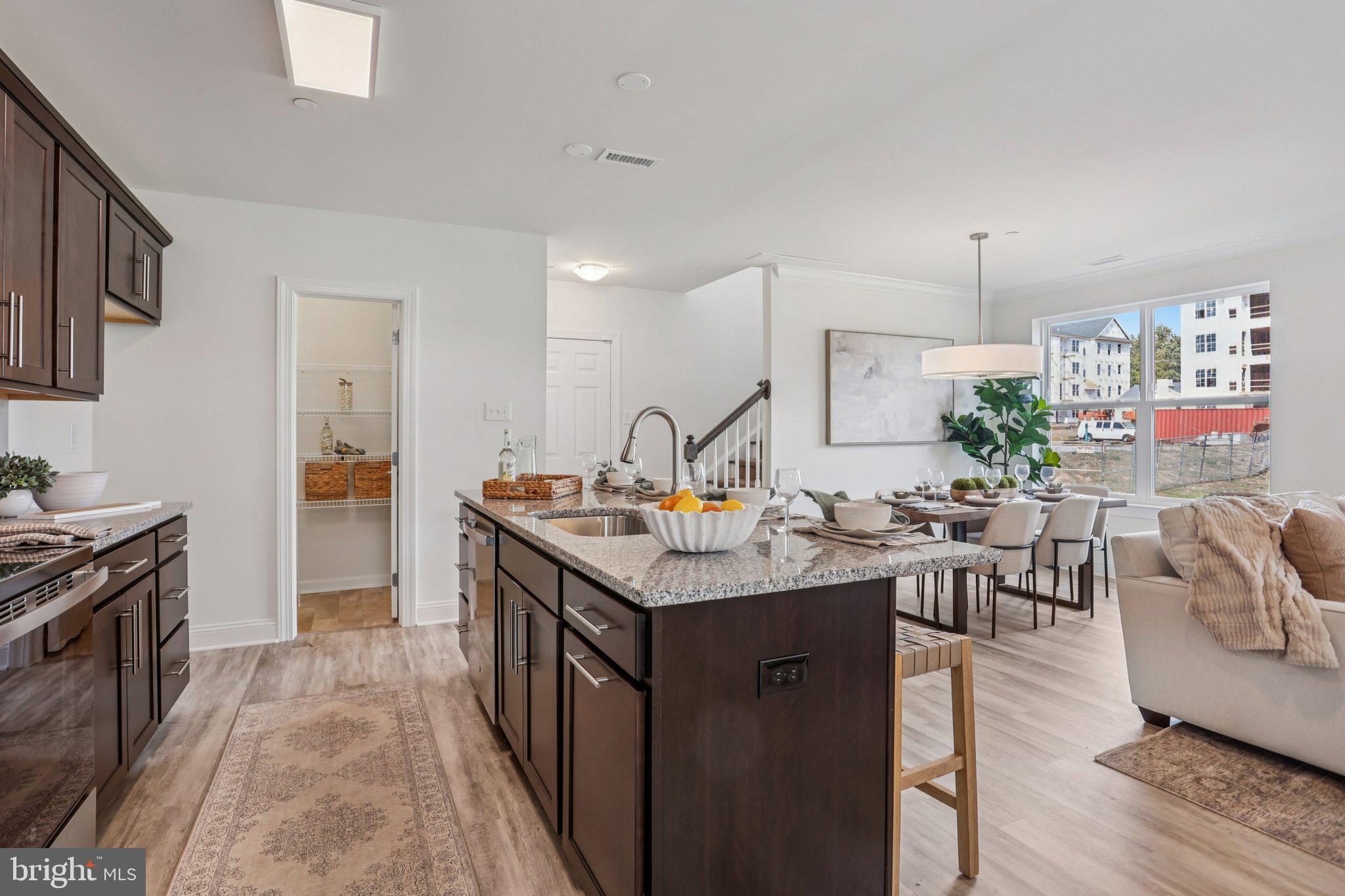 ARBOR PLACE - Residential