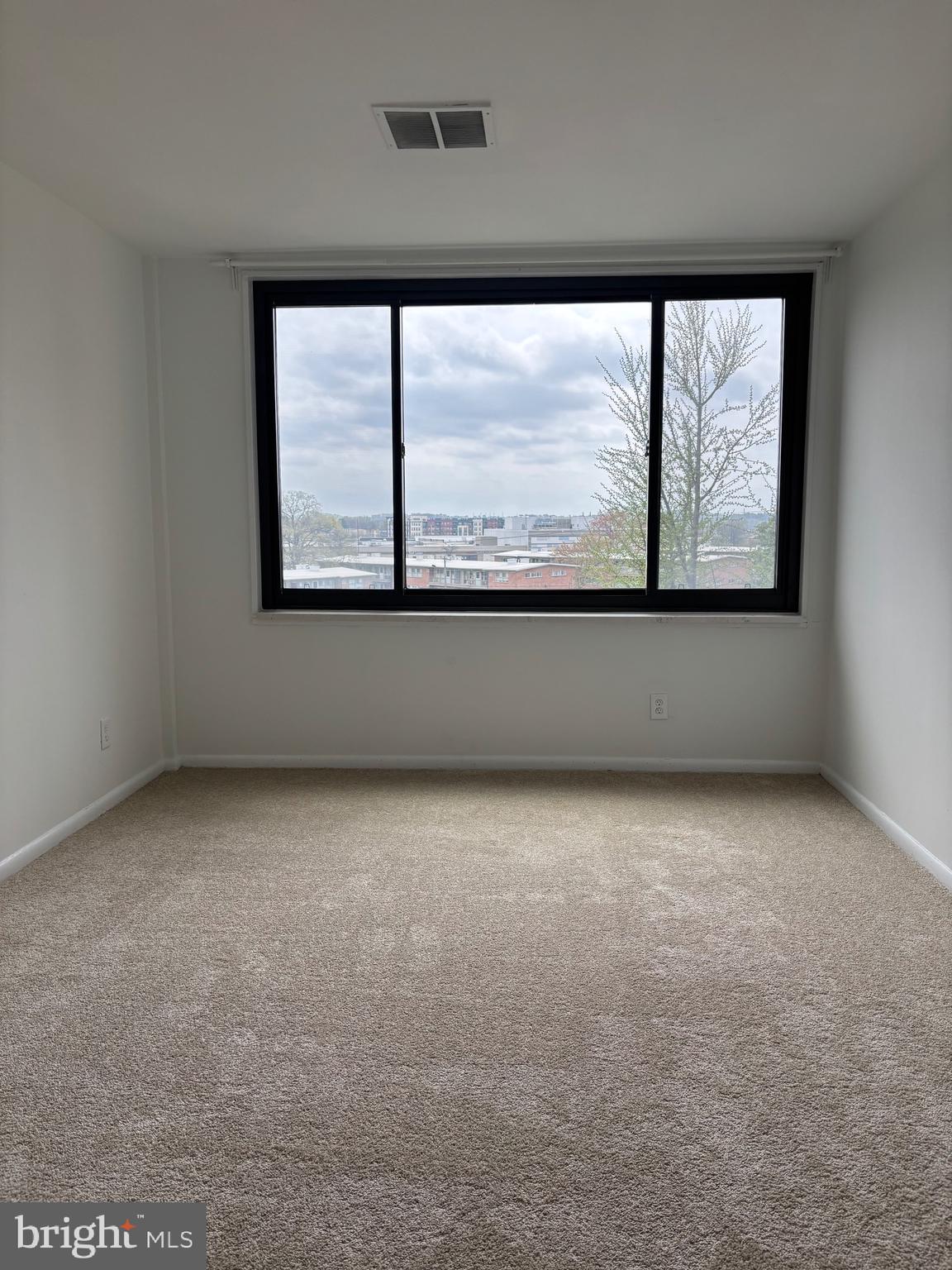 SEVILLE - Residential Lease