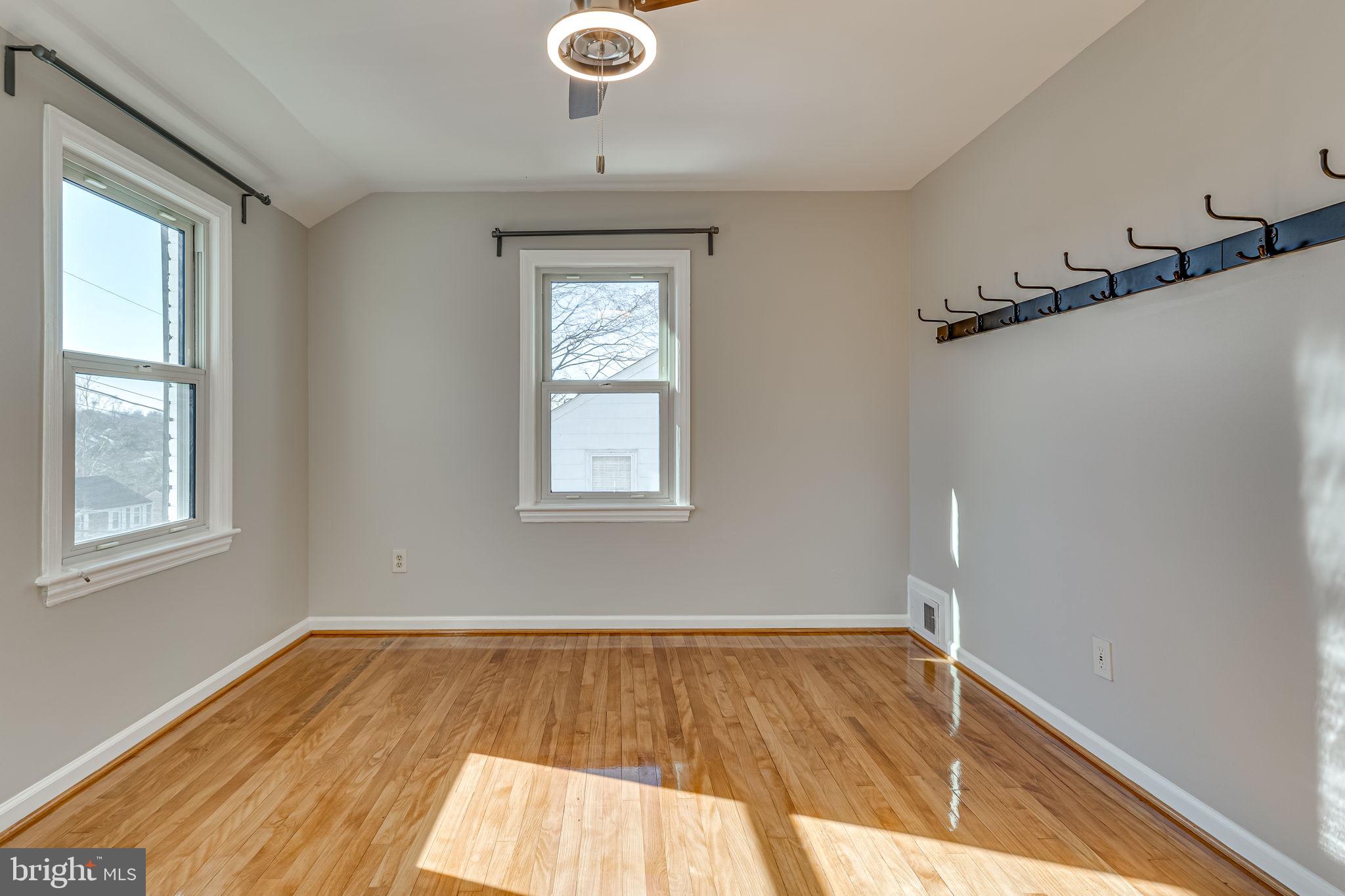 JEFFERSON MANOR - Residential Lease