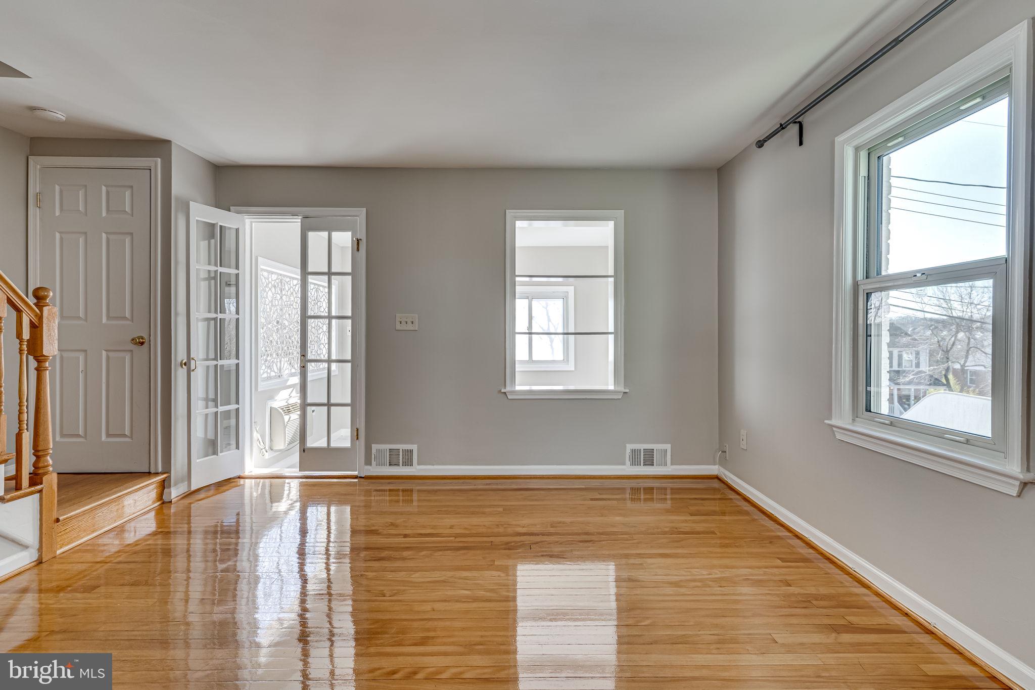 JEFFERSON MANOR - Residential Lease