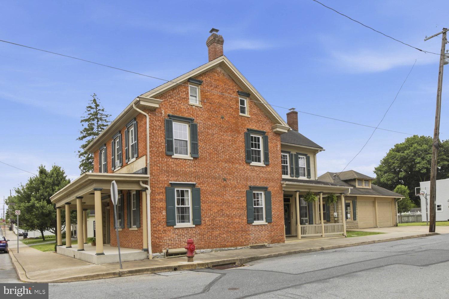222 MOUNT JOY STREET