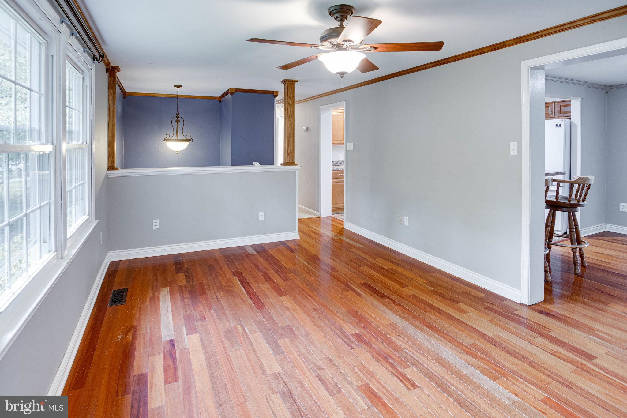 COUNTRY CLUB/LAKE MONTCLAIR - Residential