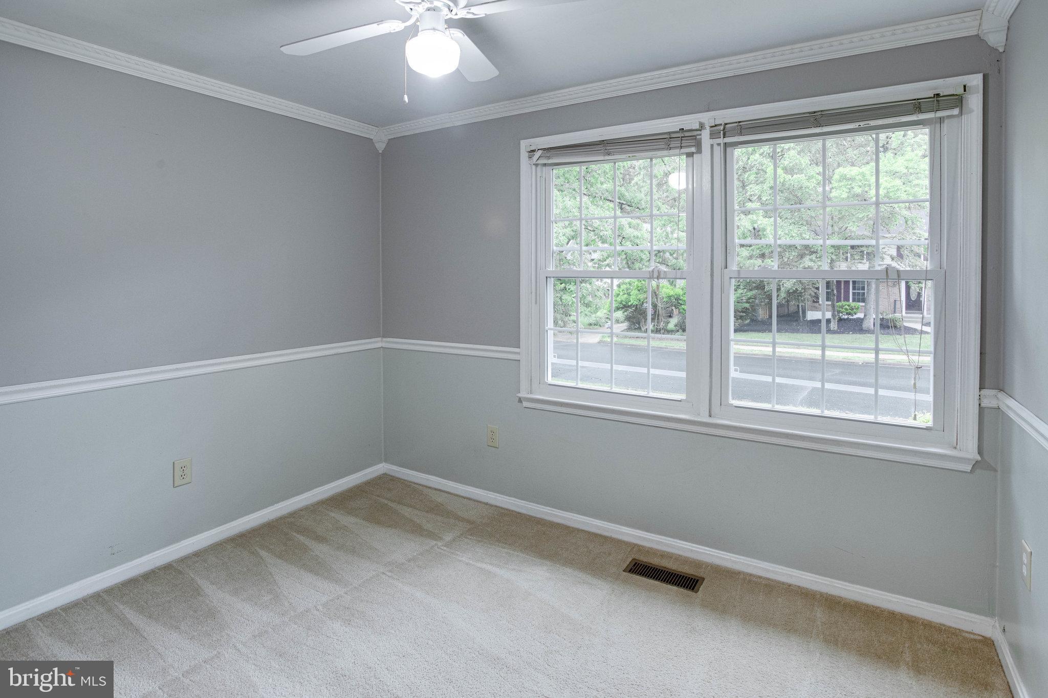 COUNTRY CLUB/LAKE MONTCLAIR - Residential