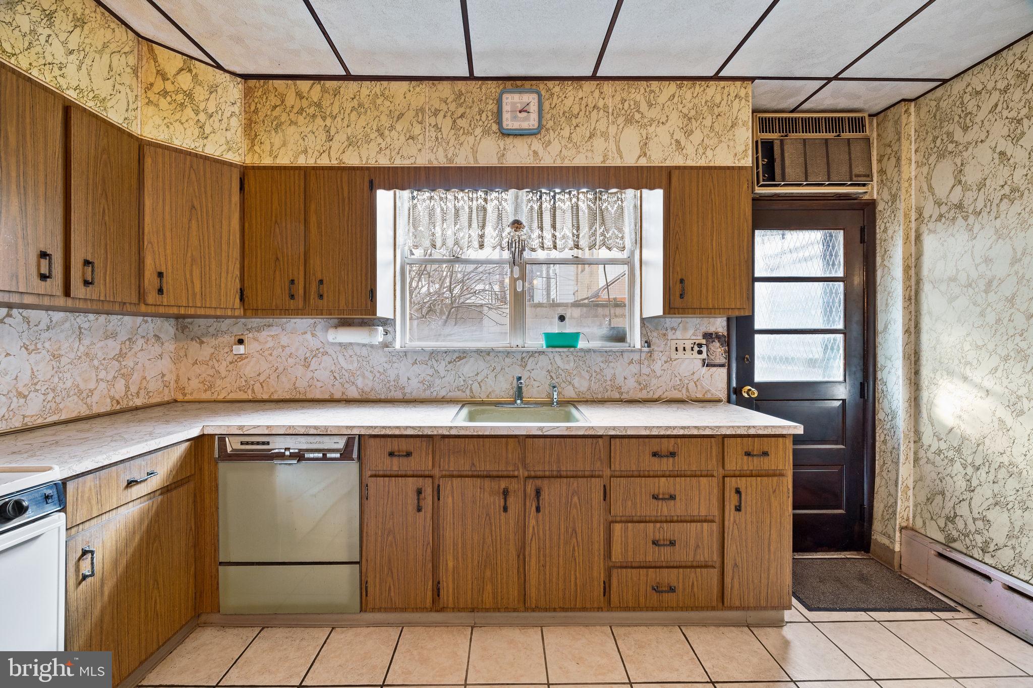 EAST PASSYUNK CROSSING - Residential