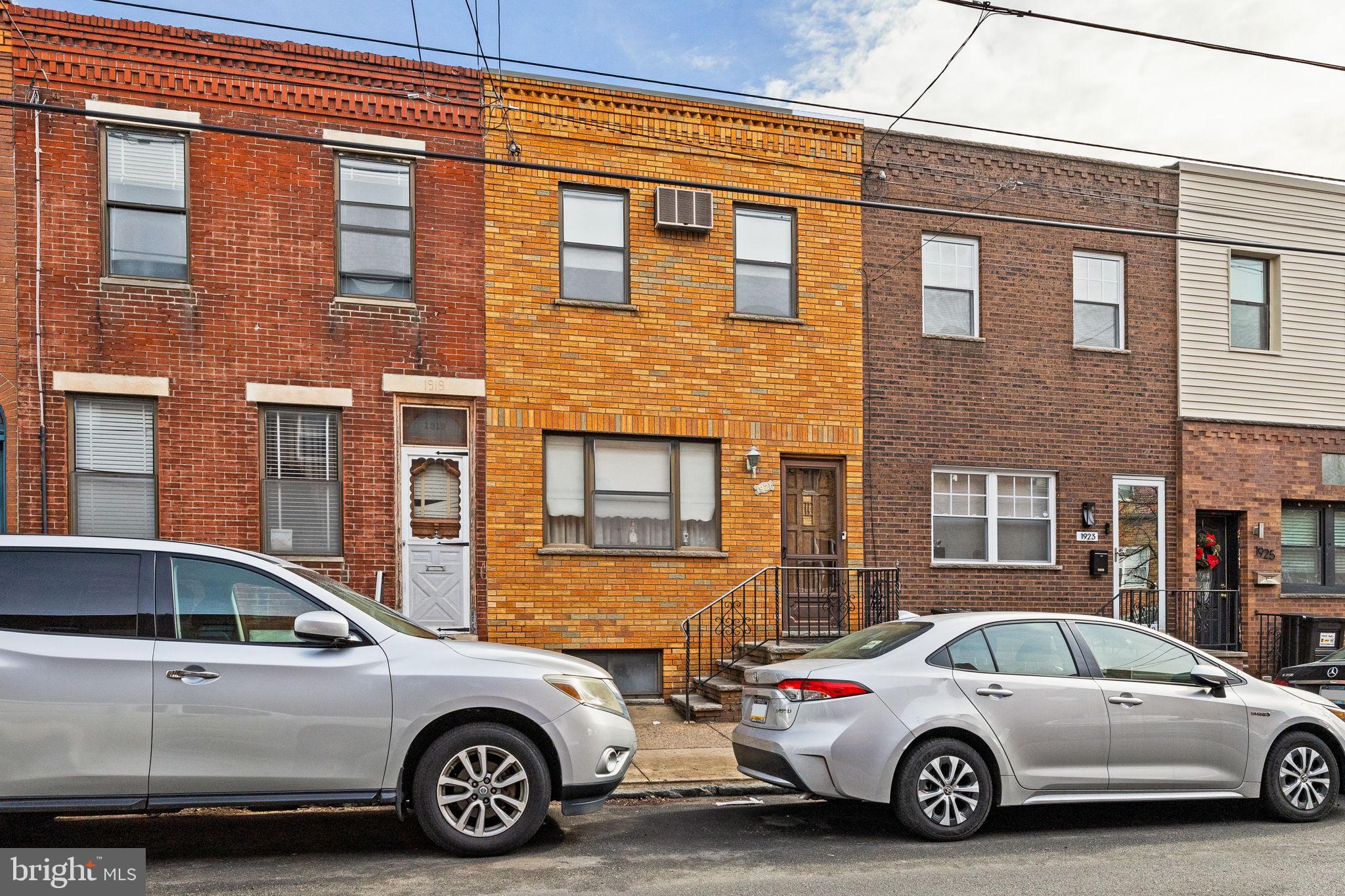 EAST PASSYUNK CROSSING - Residential
