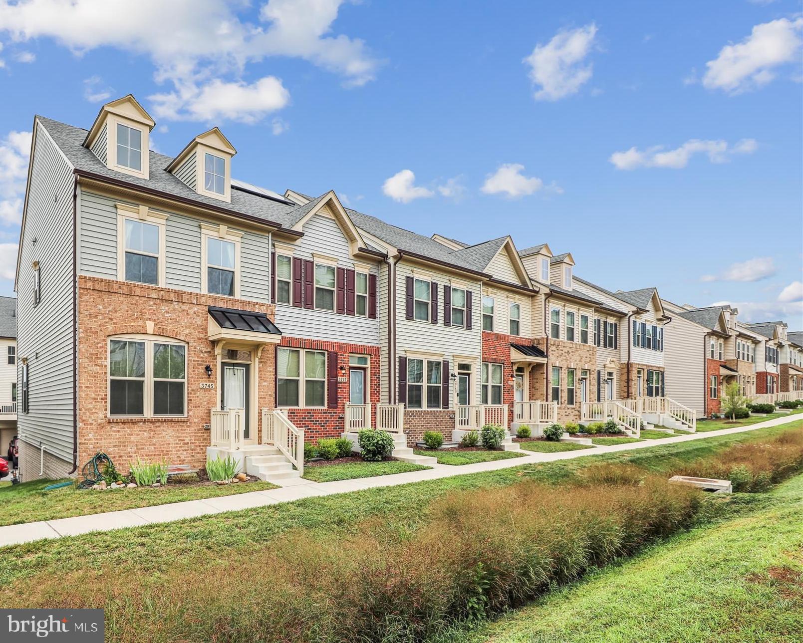 PARKSIDE - Residential Lease