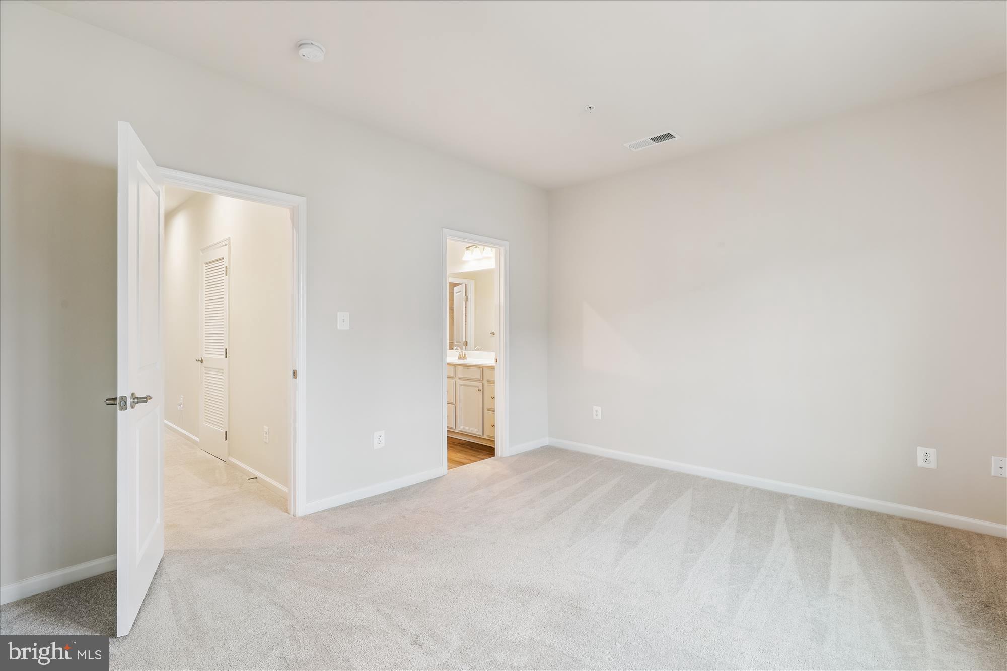 PARKSIDE - Residential Lease