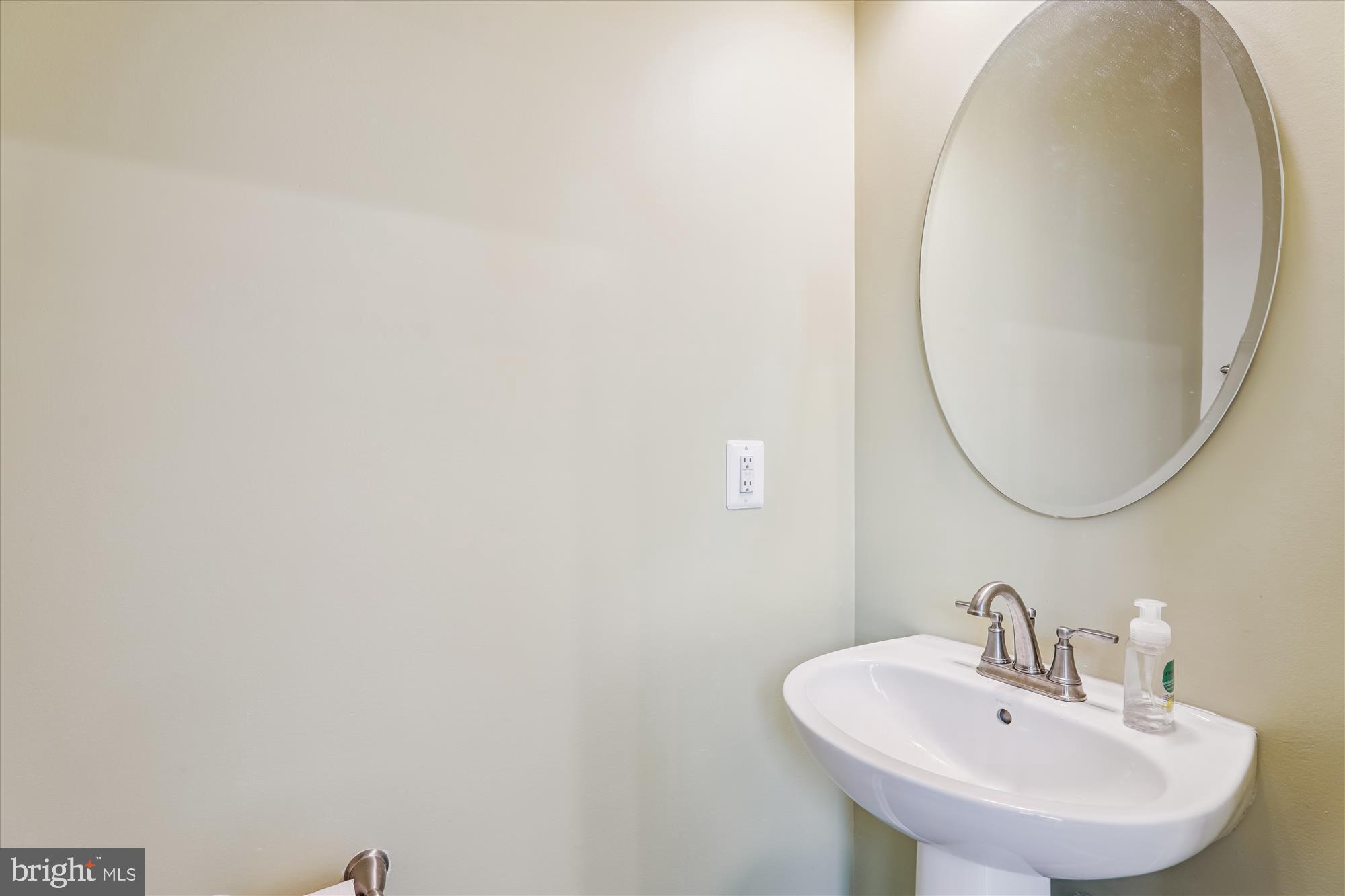 PARKSIDE - Residential Lease