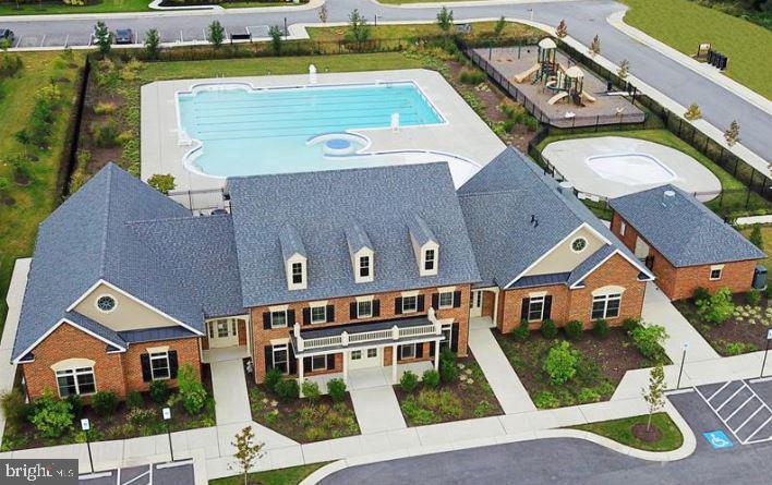 PARKSIDE - Residential Lease