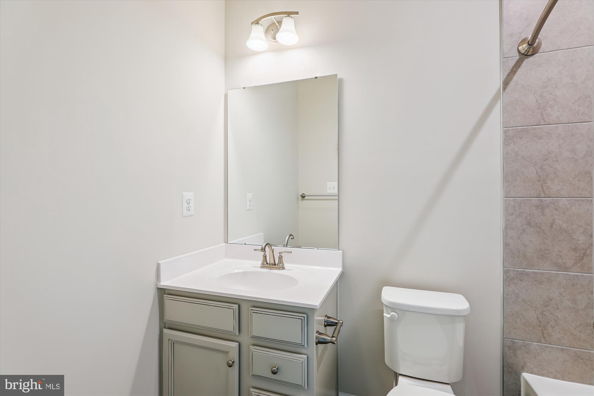 PARKSIDE - Residential Lease