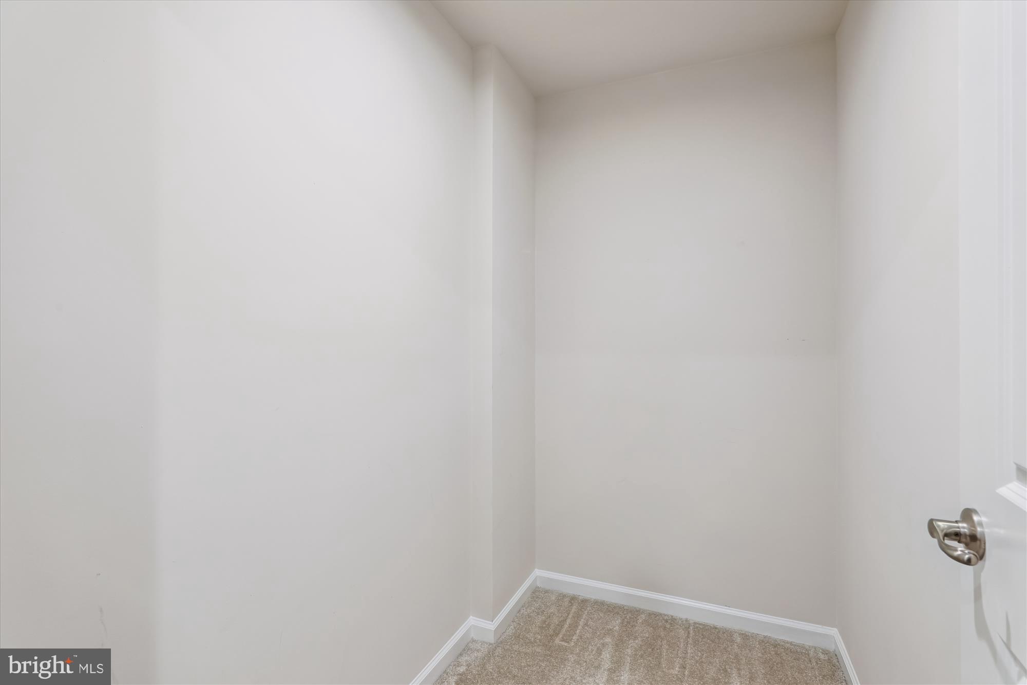 PARKSIDE - Residential Lease