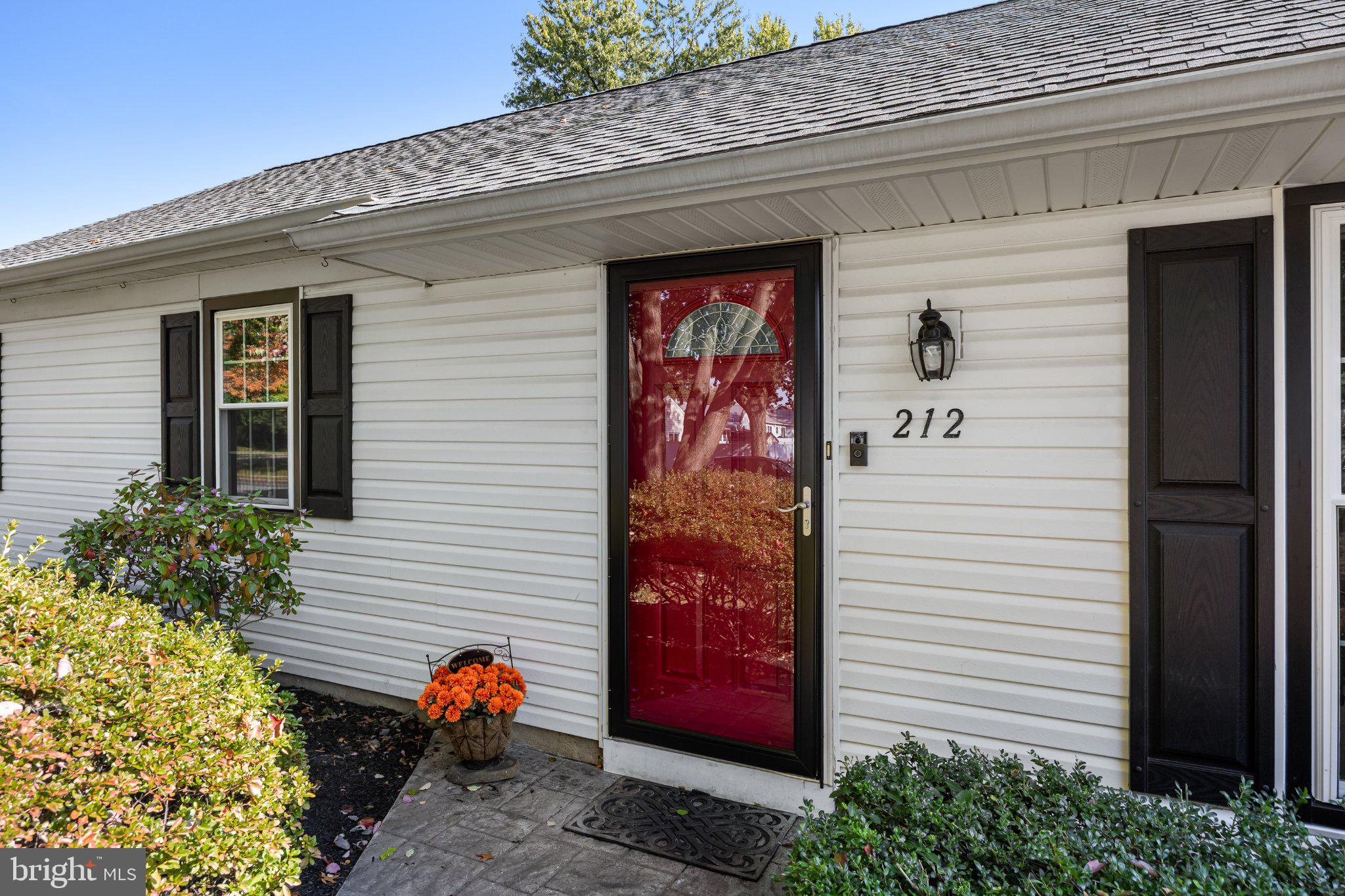 212 SOUTHVIEW DRIVE