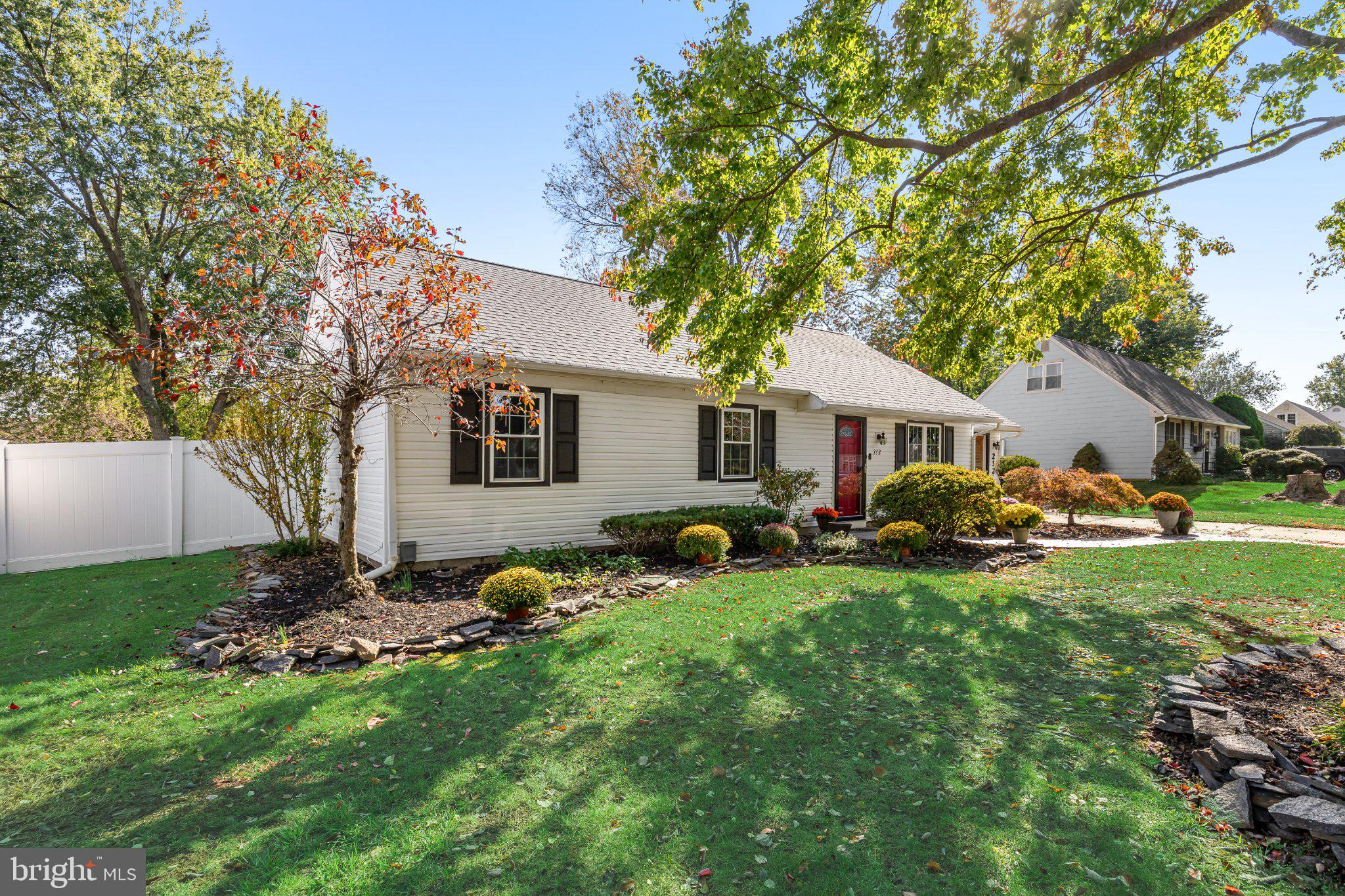 212 SOUTHVIEW DRIVE