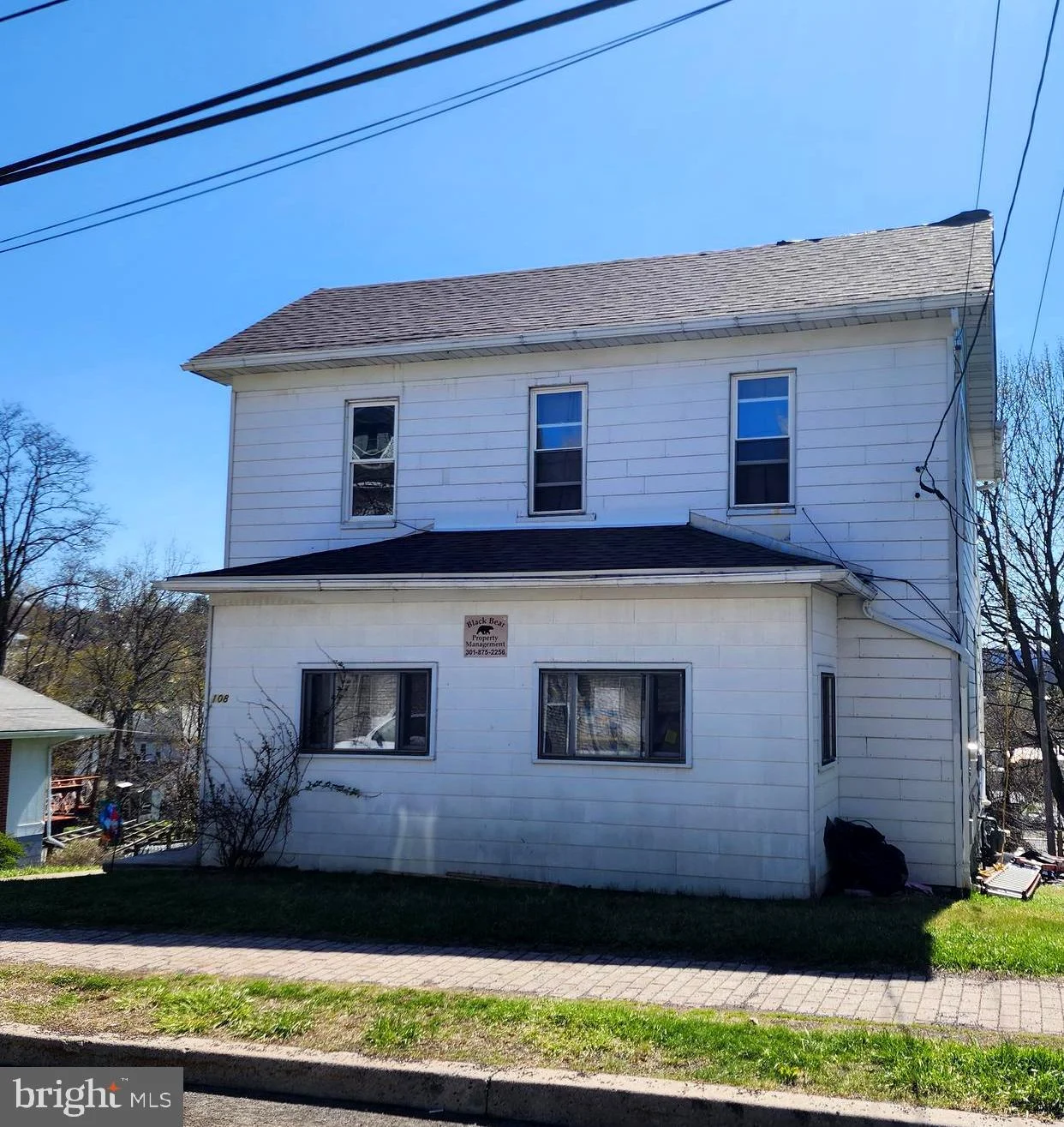 108 Center Street