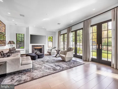 2361 N Edgewood Street, Arlington, VA 22207 - MLS#: VAAR2050700