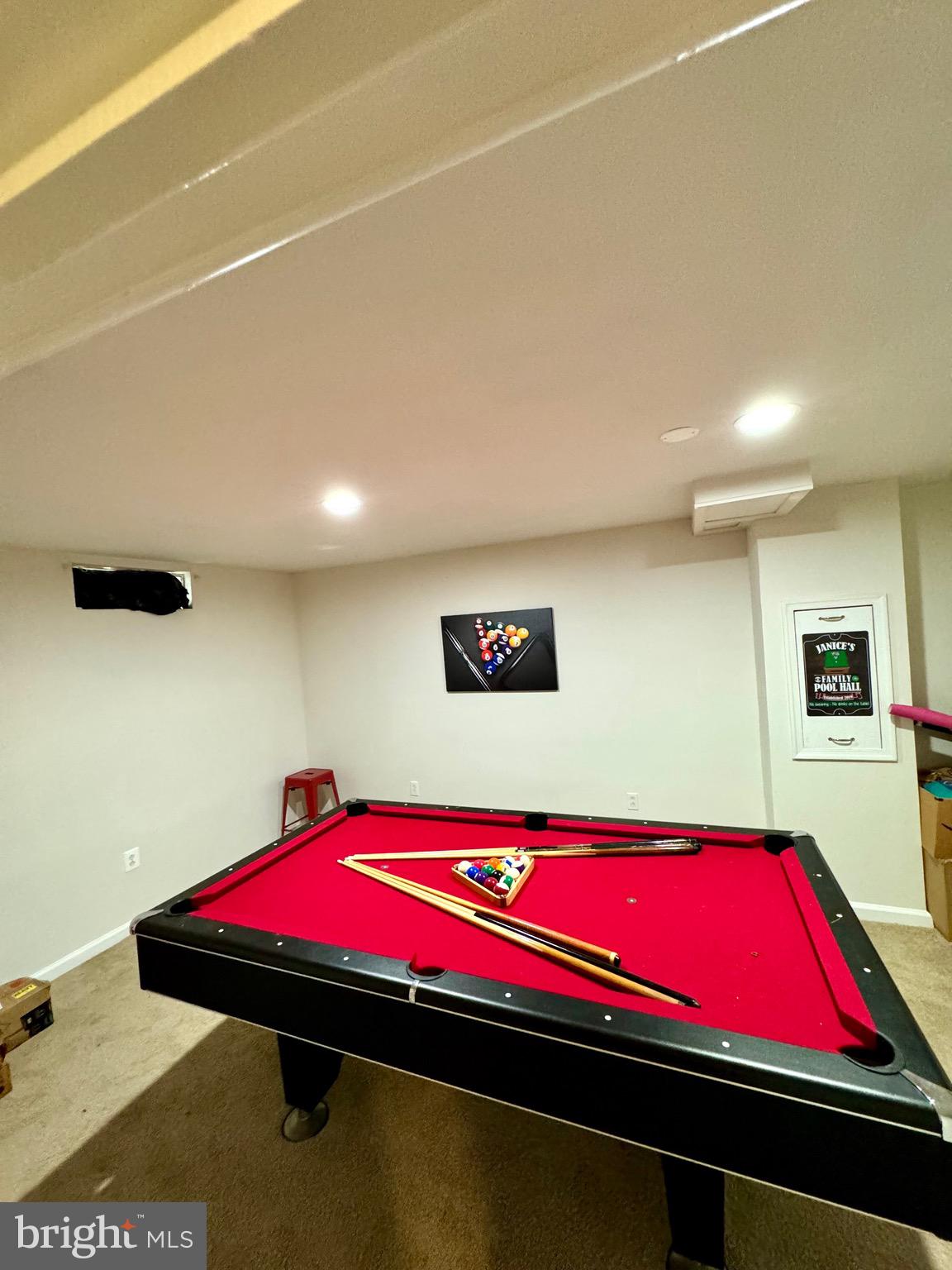 PINE TREE - Residential