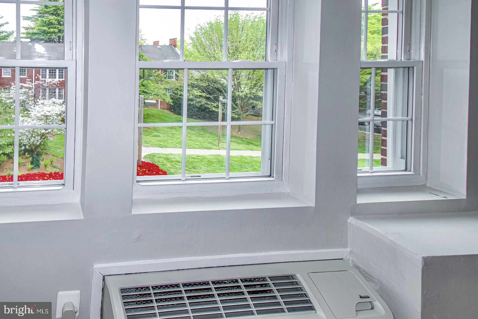 COLONIAL VILLAGE - Residential Lease