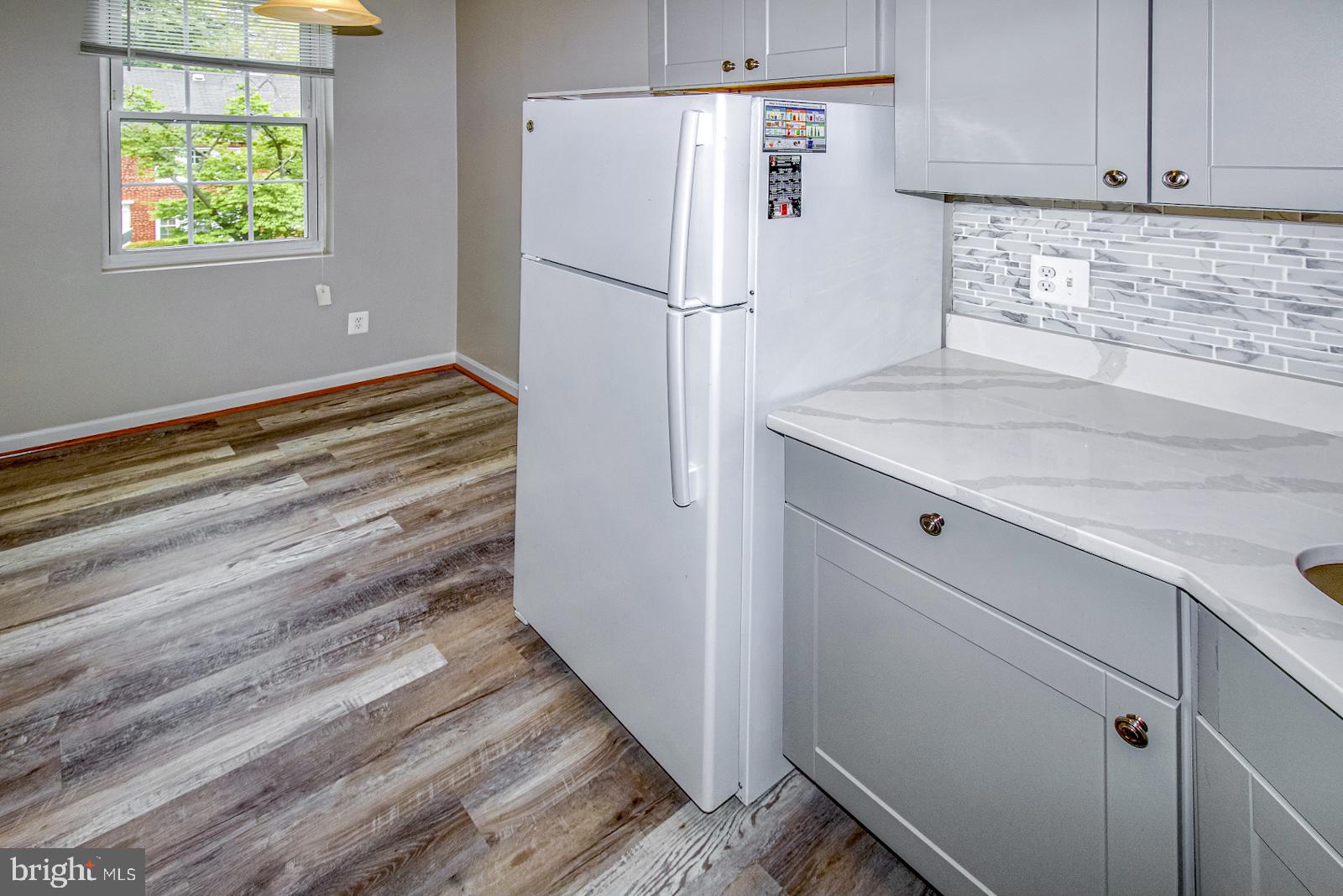 COLONIAL VILLAGE - Residential Lease