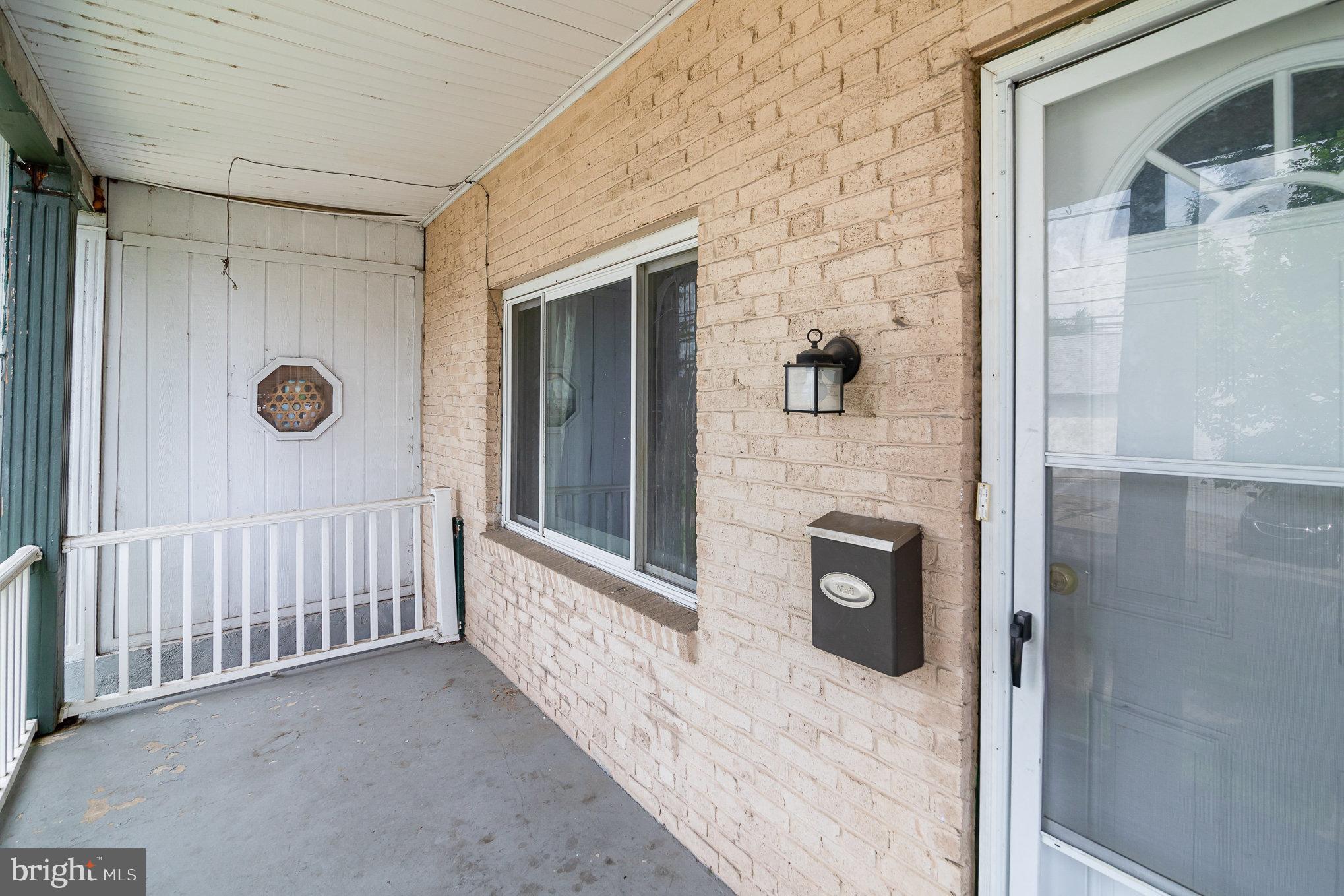 321 S 18TH STREET