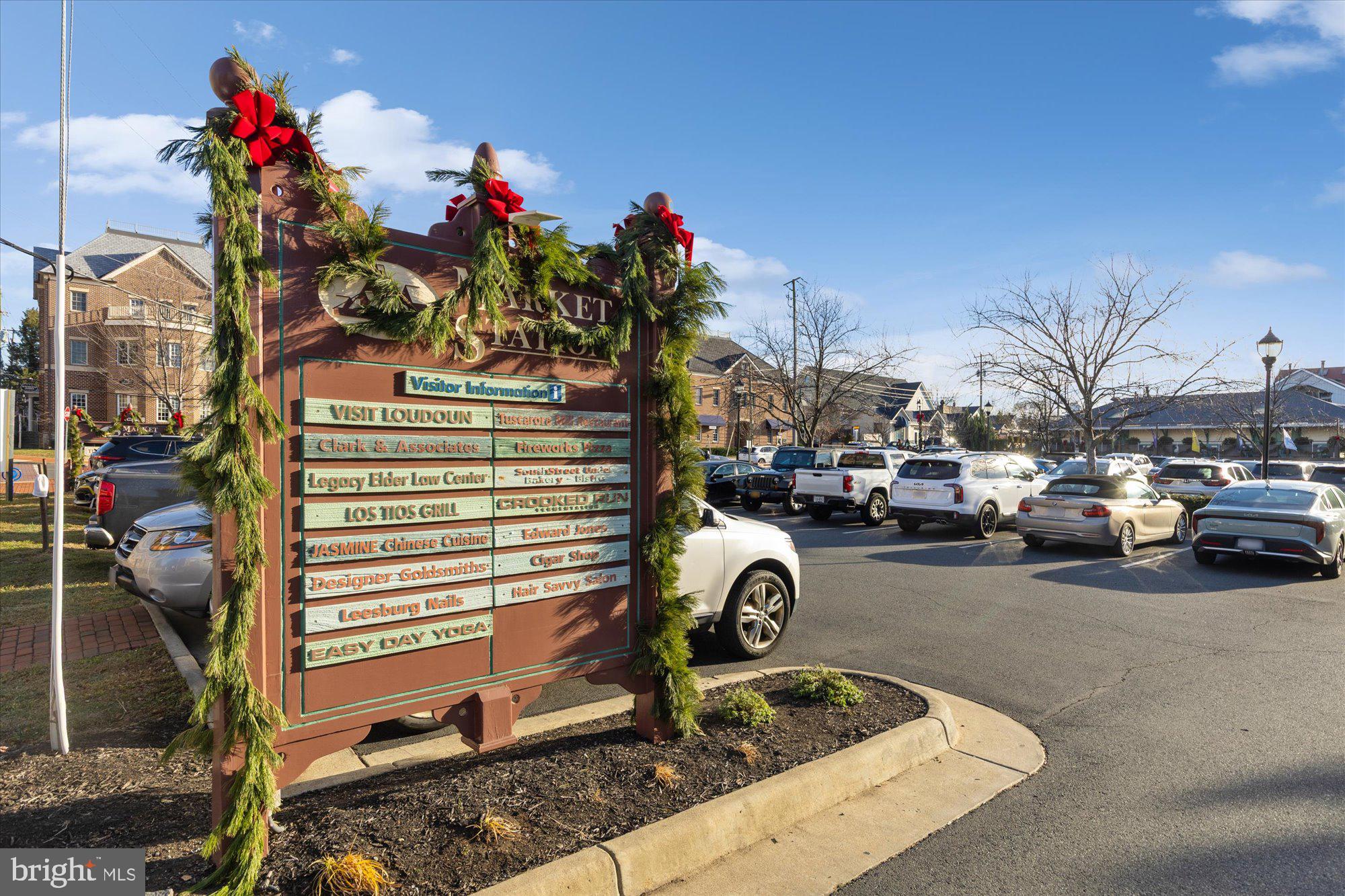 CRESCENT PLACE - Residential