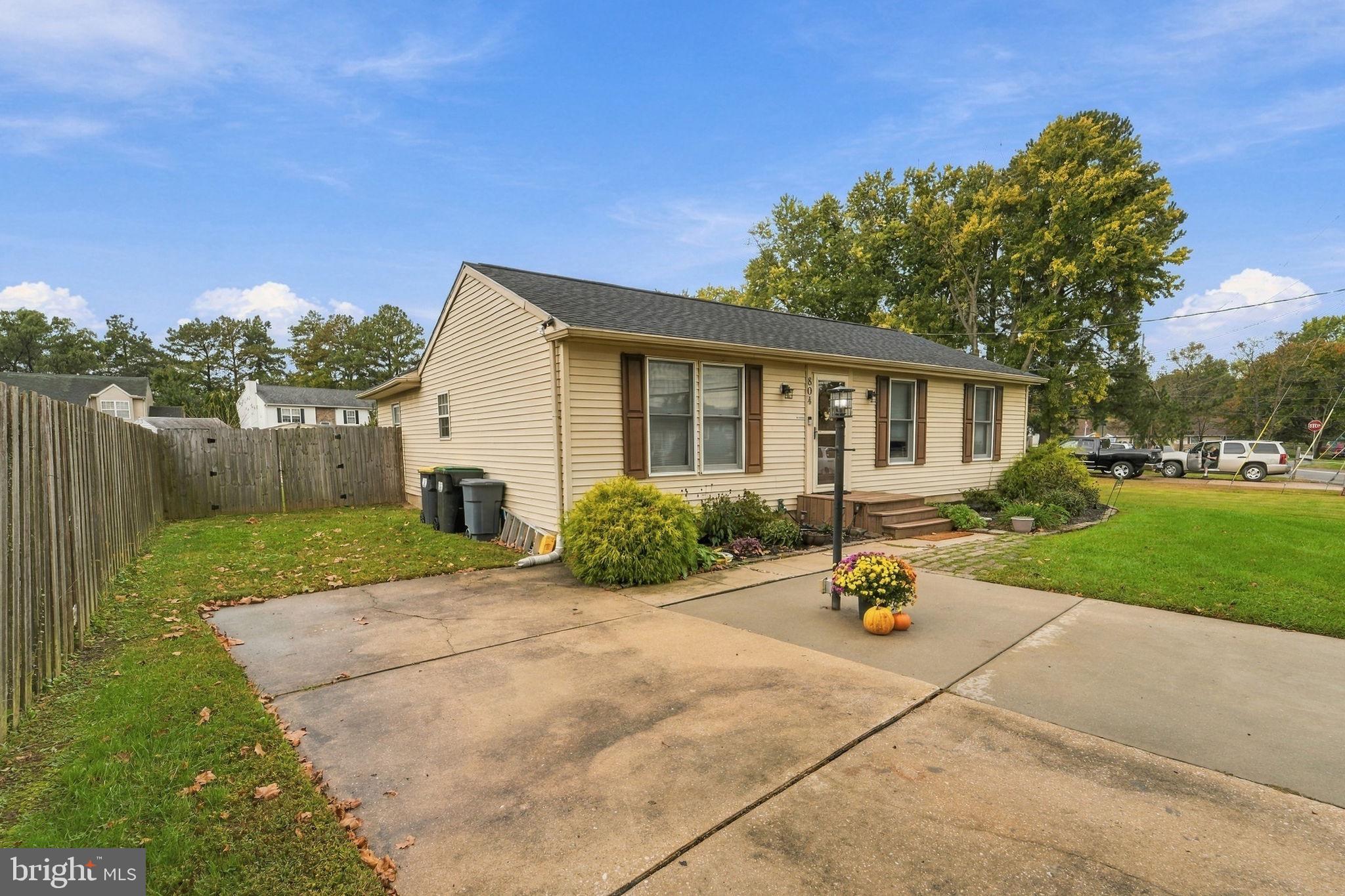 804 OLD HARMONY ROAD