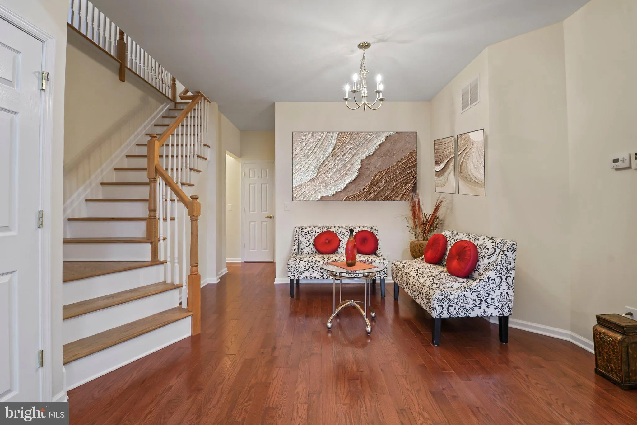 Monmouth Junction, New Jersey 08852, United States, 3 Bedrooms Bedrooms, ,3 BathroomsBathrooms,Residential,Pending,109769