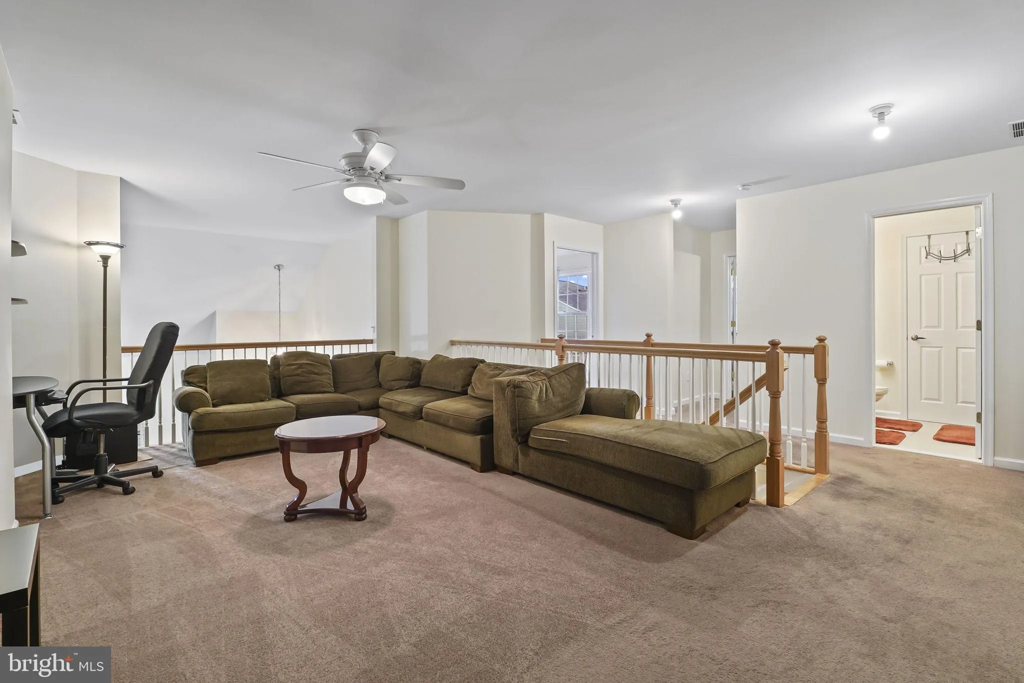 Monmouth Junction, New Jersey 08852, United States, 3 Bedrooms Bedrooms, ,3 BathroomsBathrooms,Residential,Pending,109769