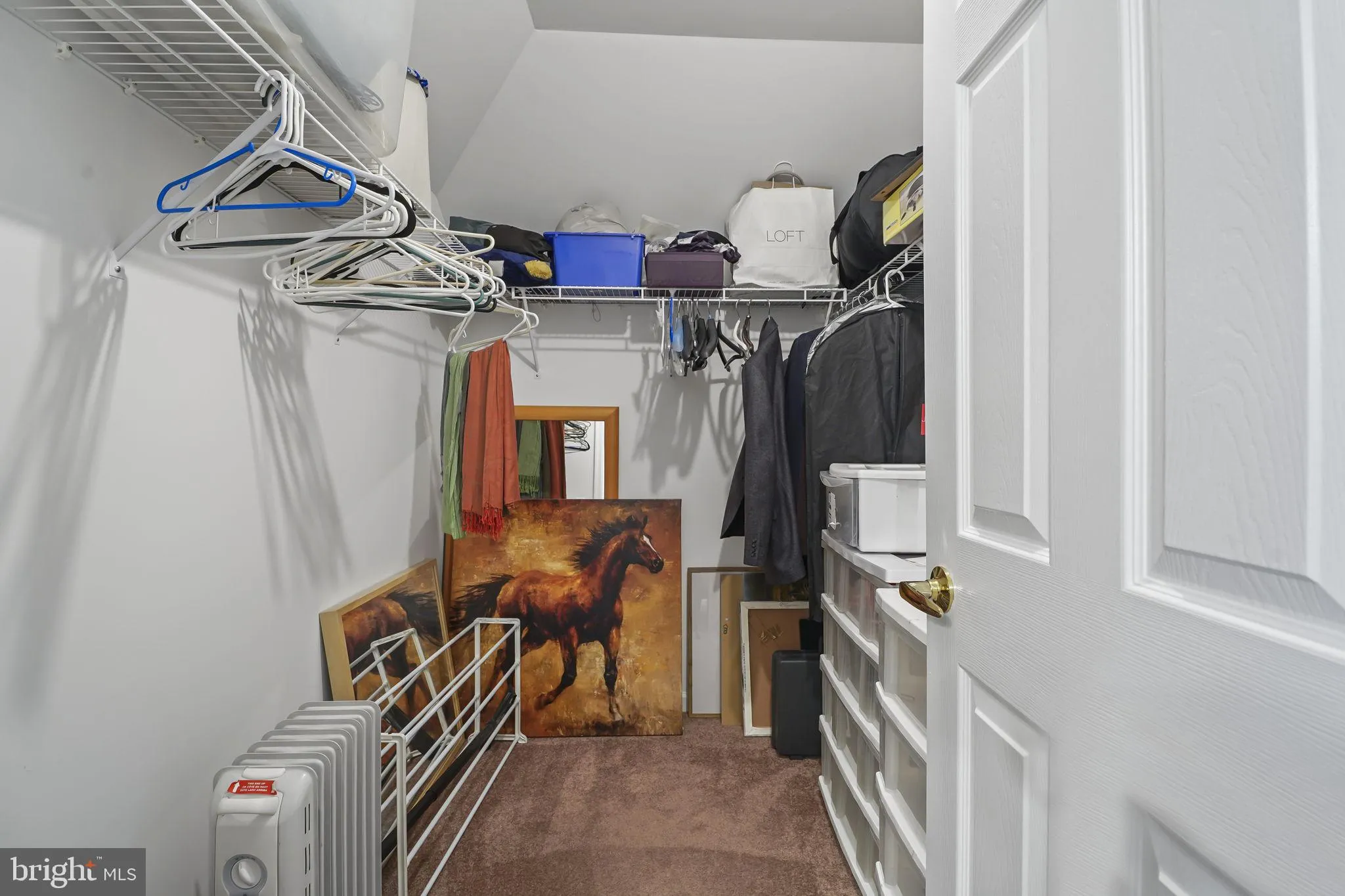 Monmouth Junction, New Jersey 08852, United States, 3 Bedrooms Bedrooms, ,3 BathroomsBathrooms,Residential,Pending,109769