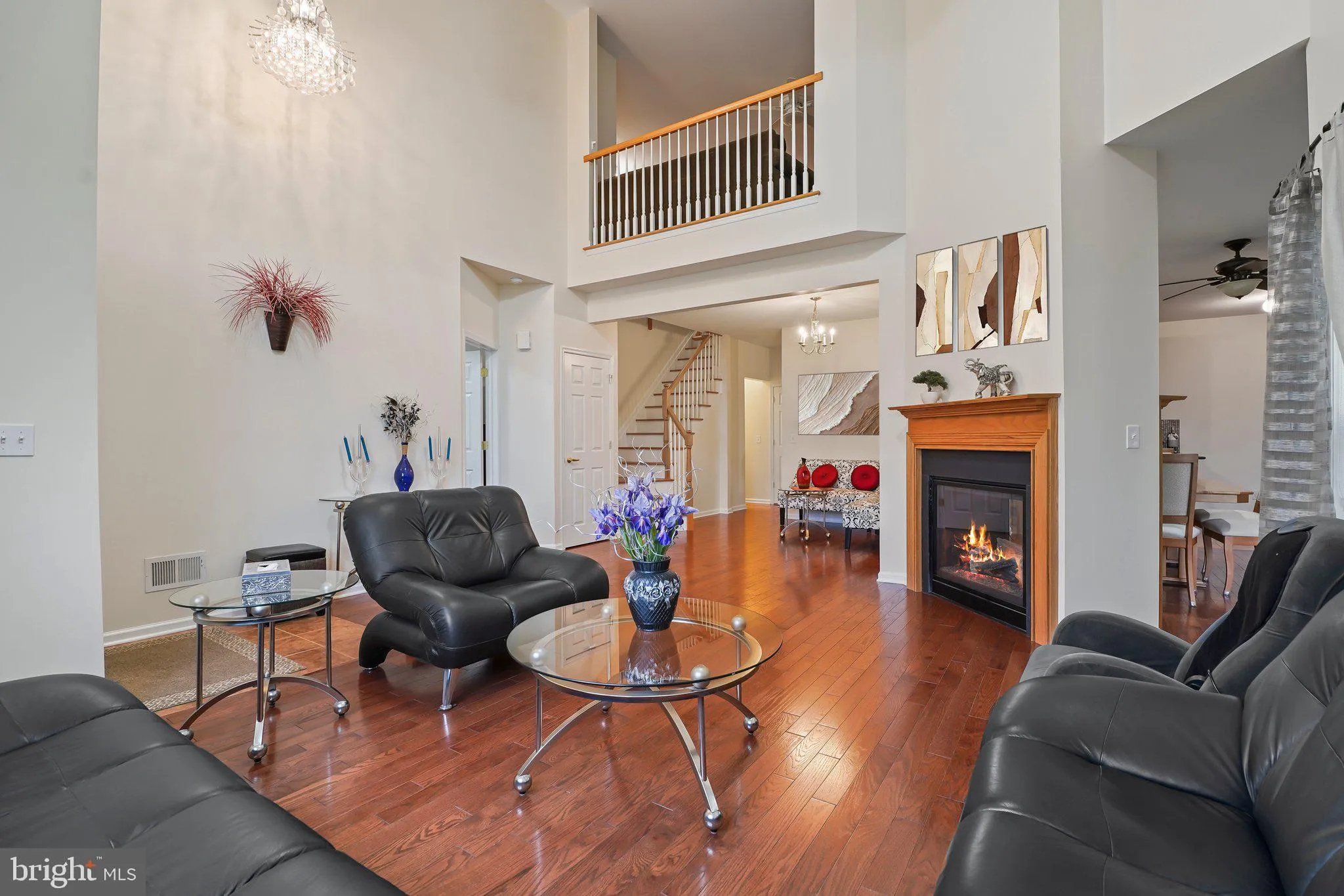 Monmouth Junction, New Jersey 08852, United States, 3 Bedrooms Bedrooms, ,3 BathroomsBathrooms,Residential,Pending,109769