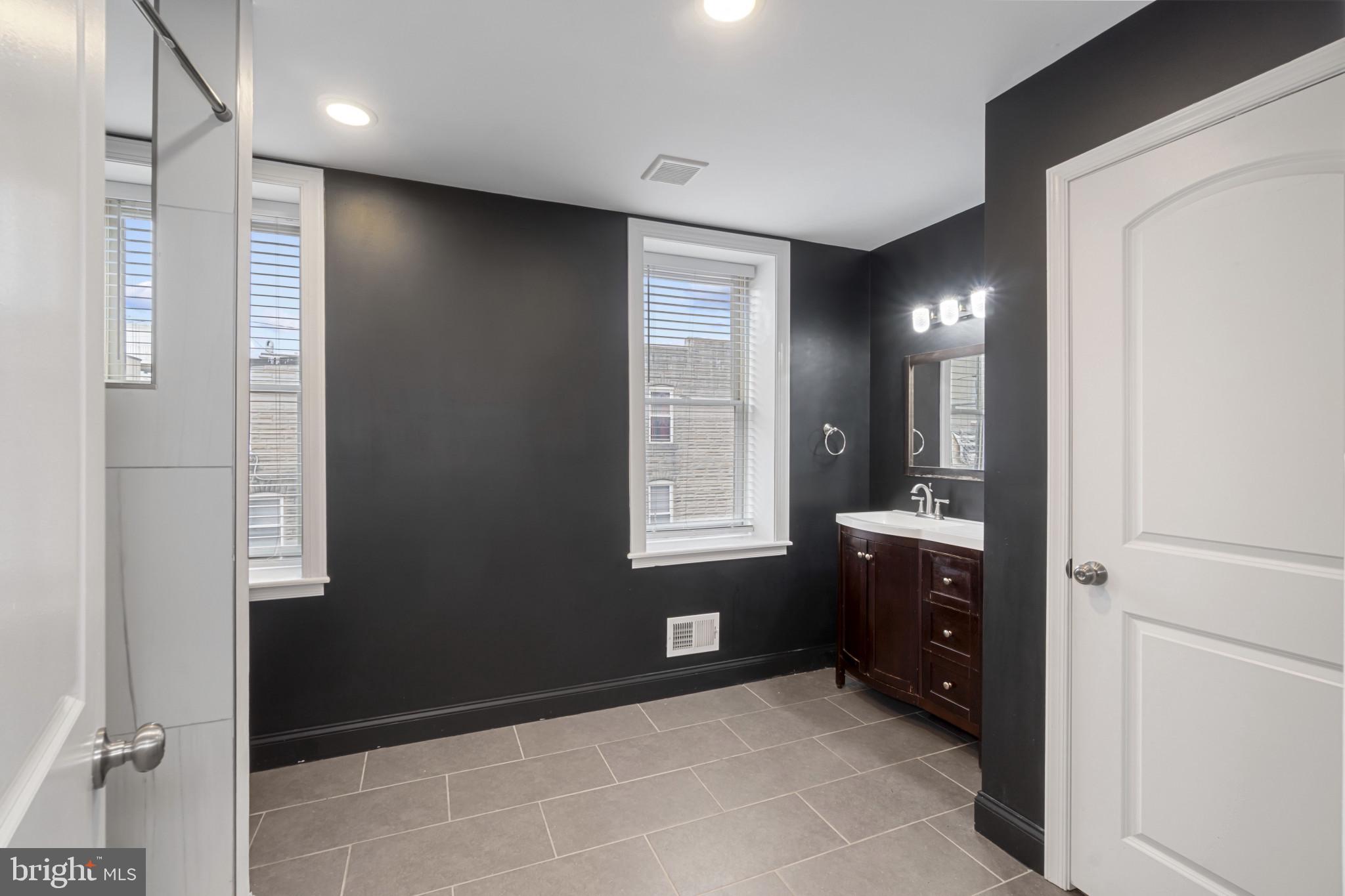 PATTERSON PARK - Residential Lease