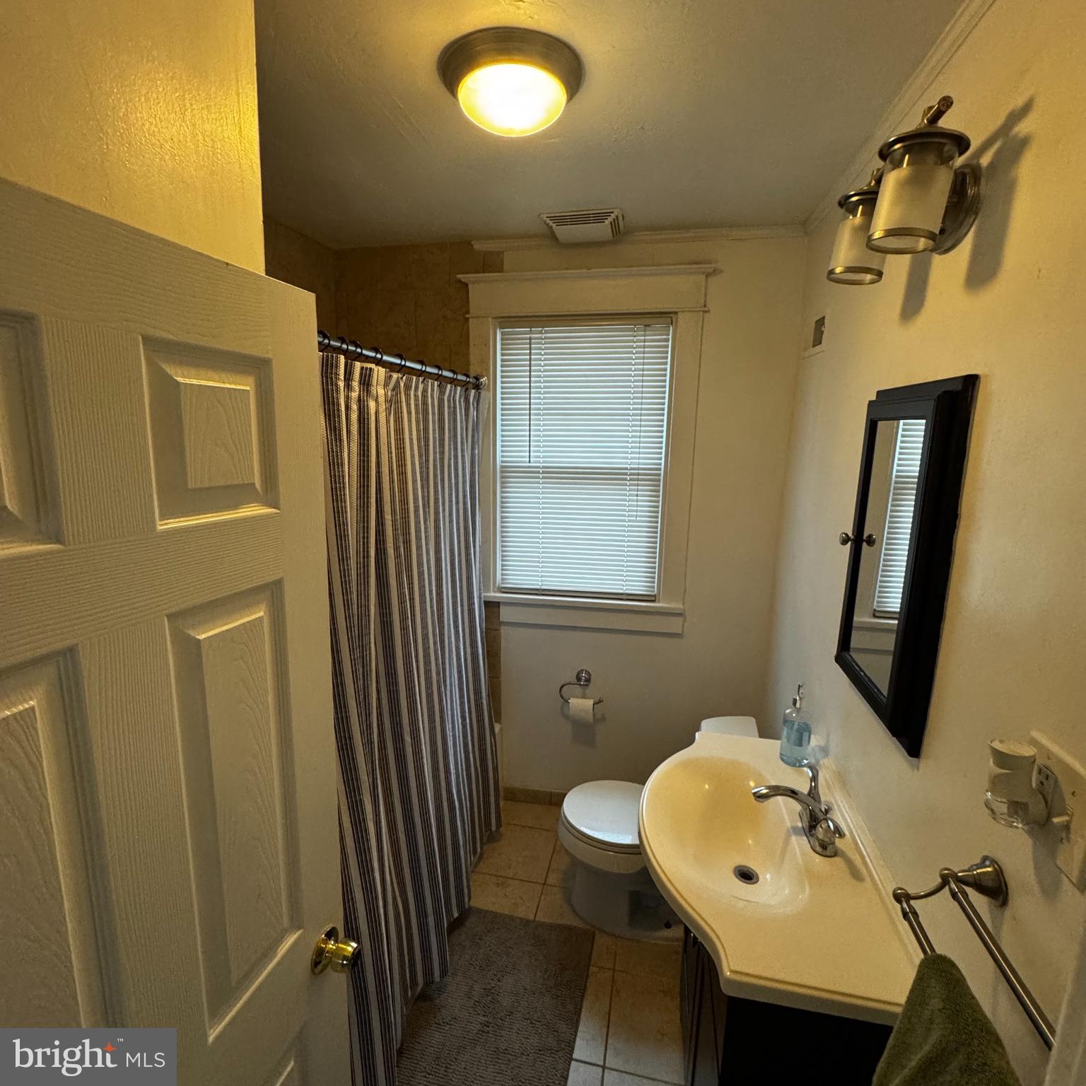 ABINGTON - Residential Lease