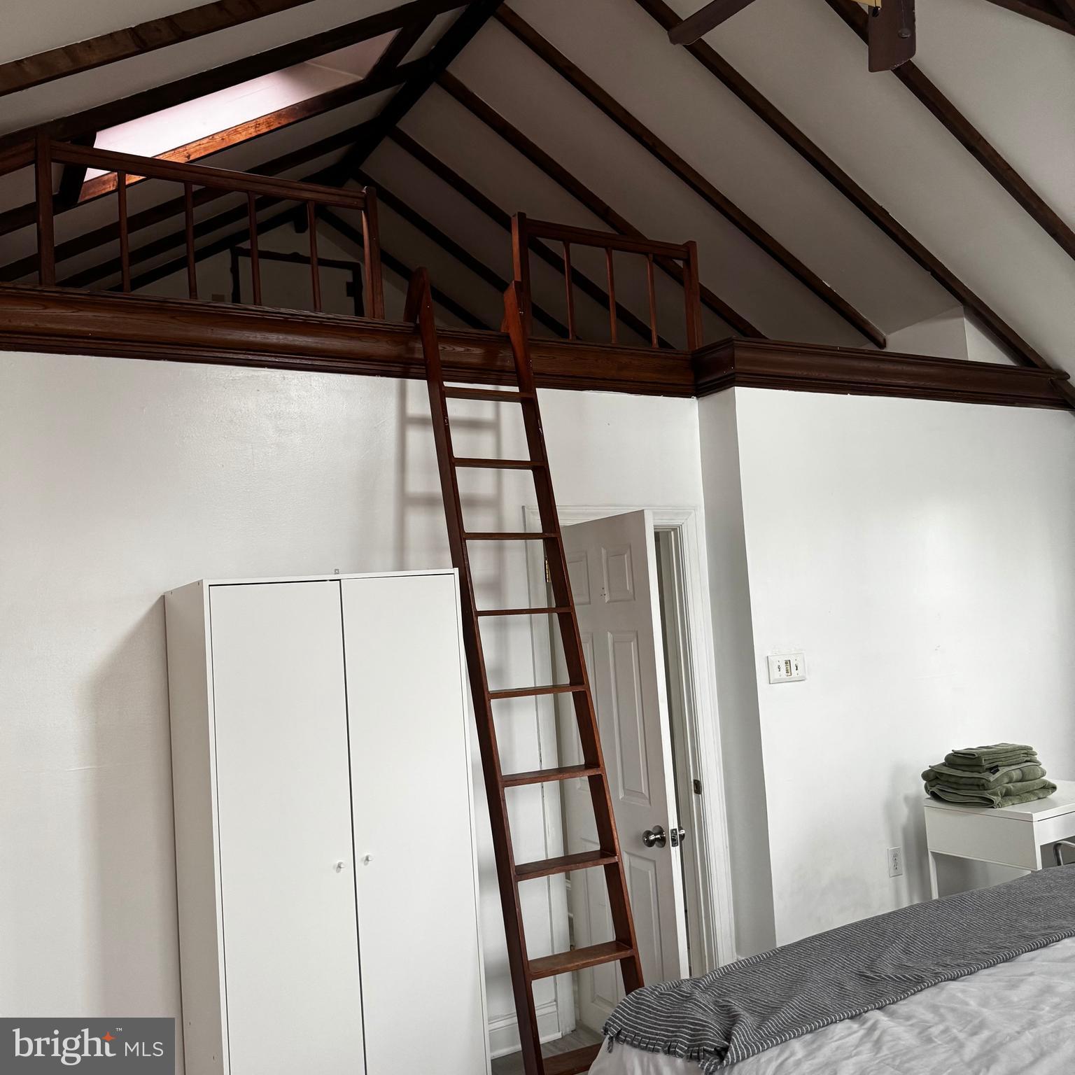 ABINGTON - Residential Lease